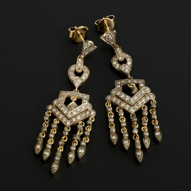Pair of Art Deco-style drop earrings.