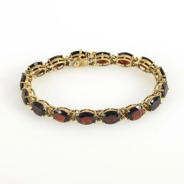 Garnet Bracelet.
