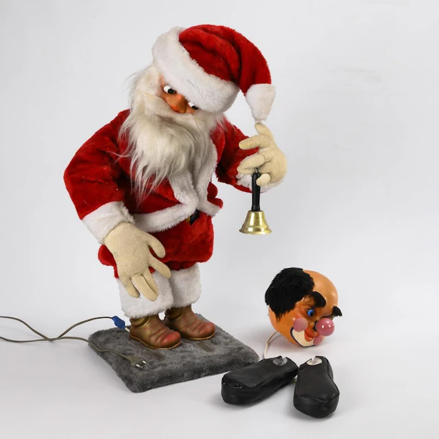 Large Electric Santa Claus.
