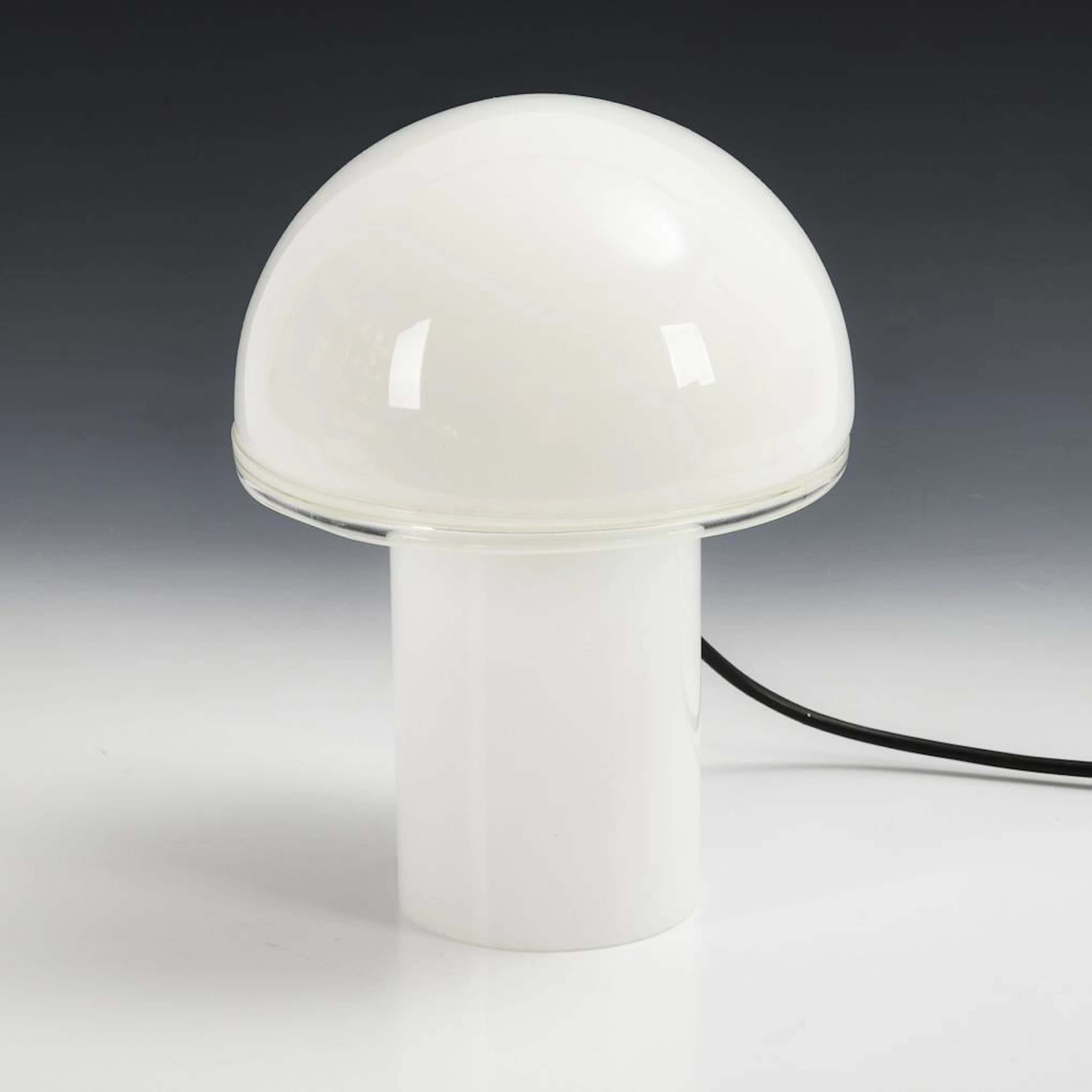 "Onfale tavolo" table lamp. Artemide.