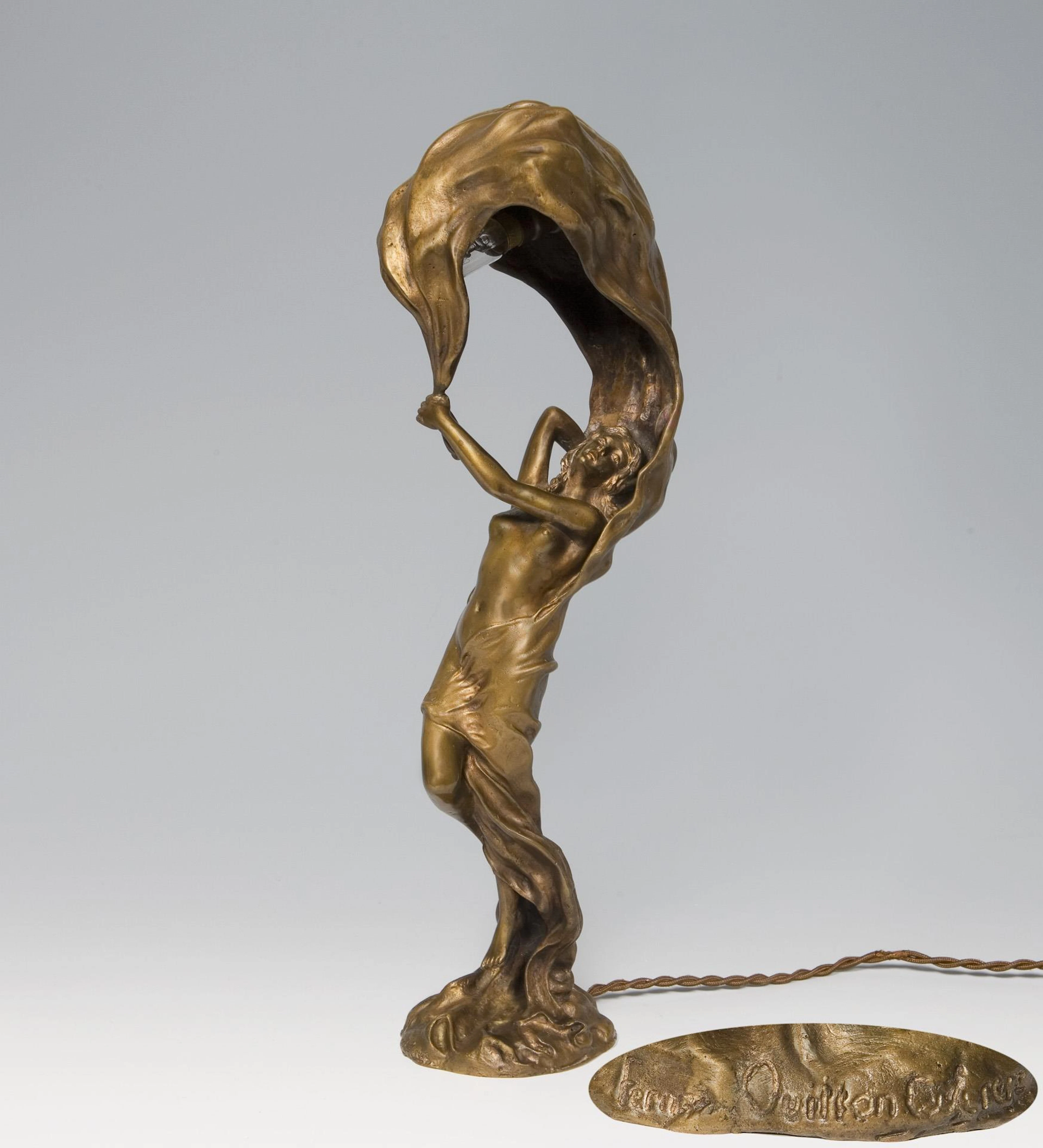 Table lamp, Fernand Ouillon-Carrére: Female nude with veil.