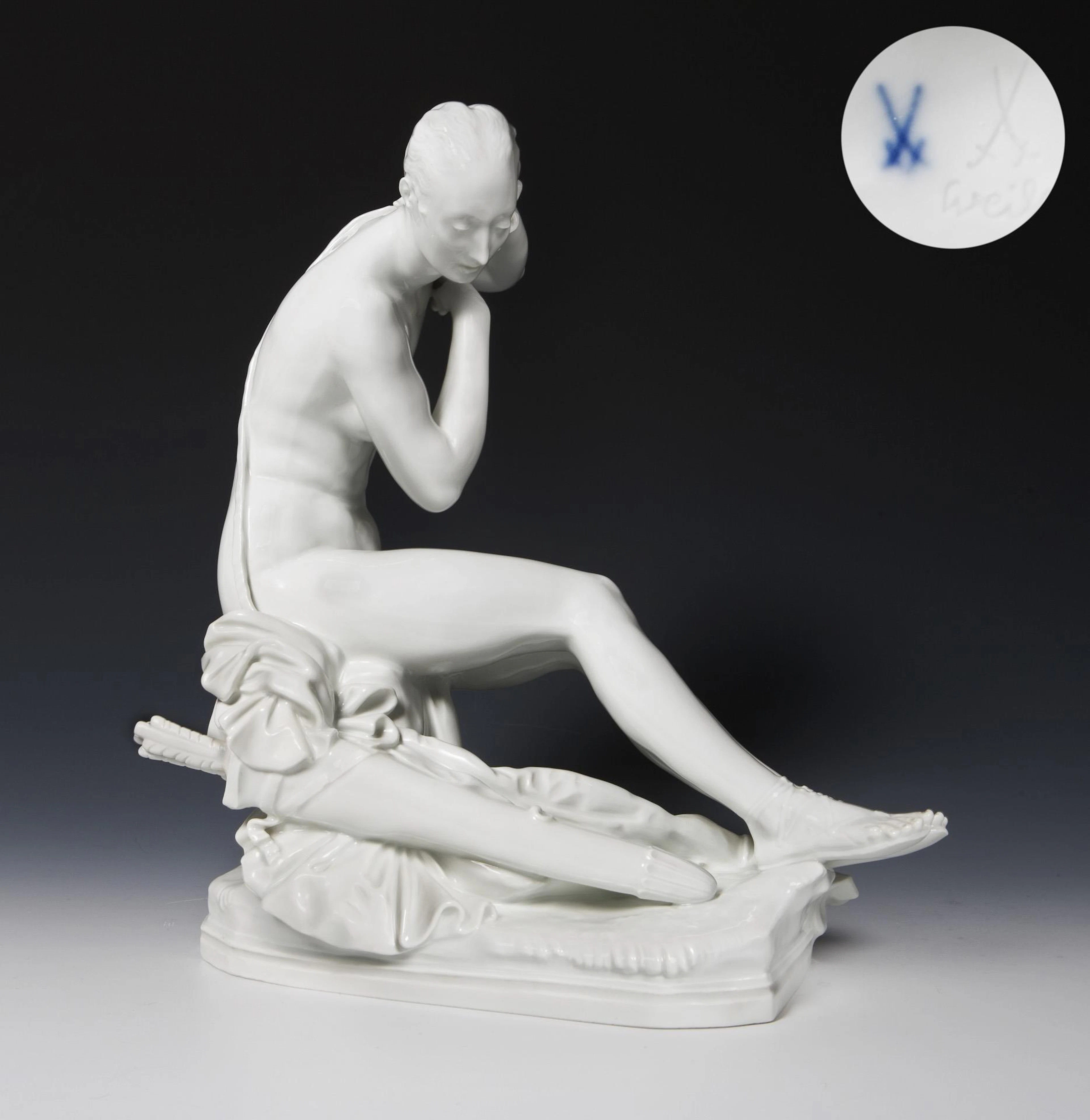 Art deco figurine: Diana. Meissen.
