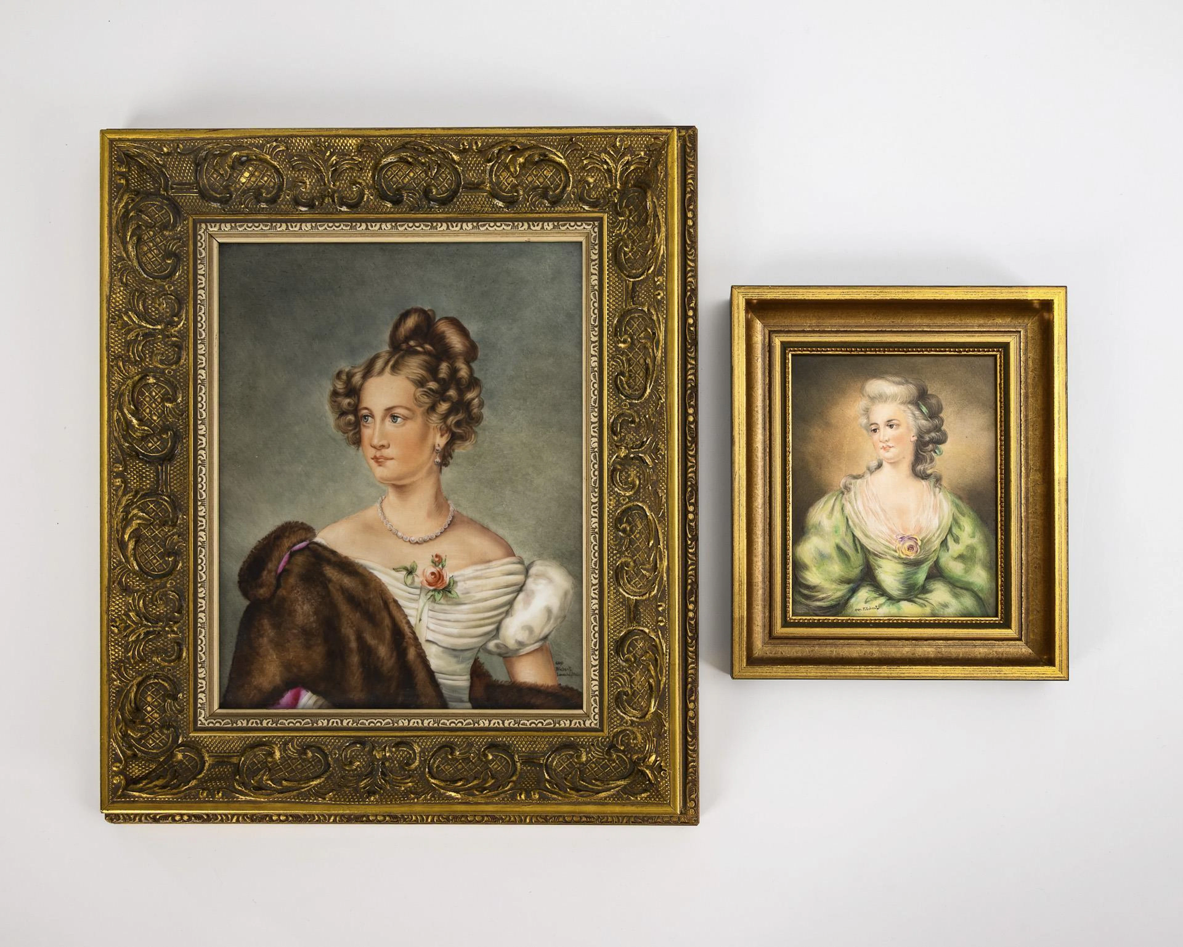 2 porcelain paintings: portraits of ladies.