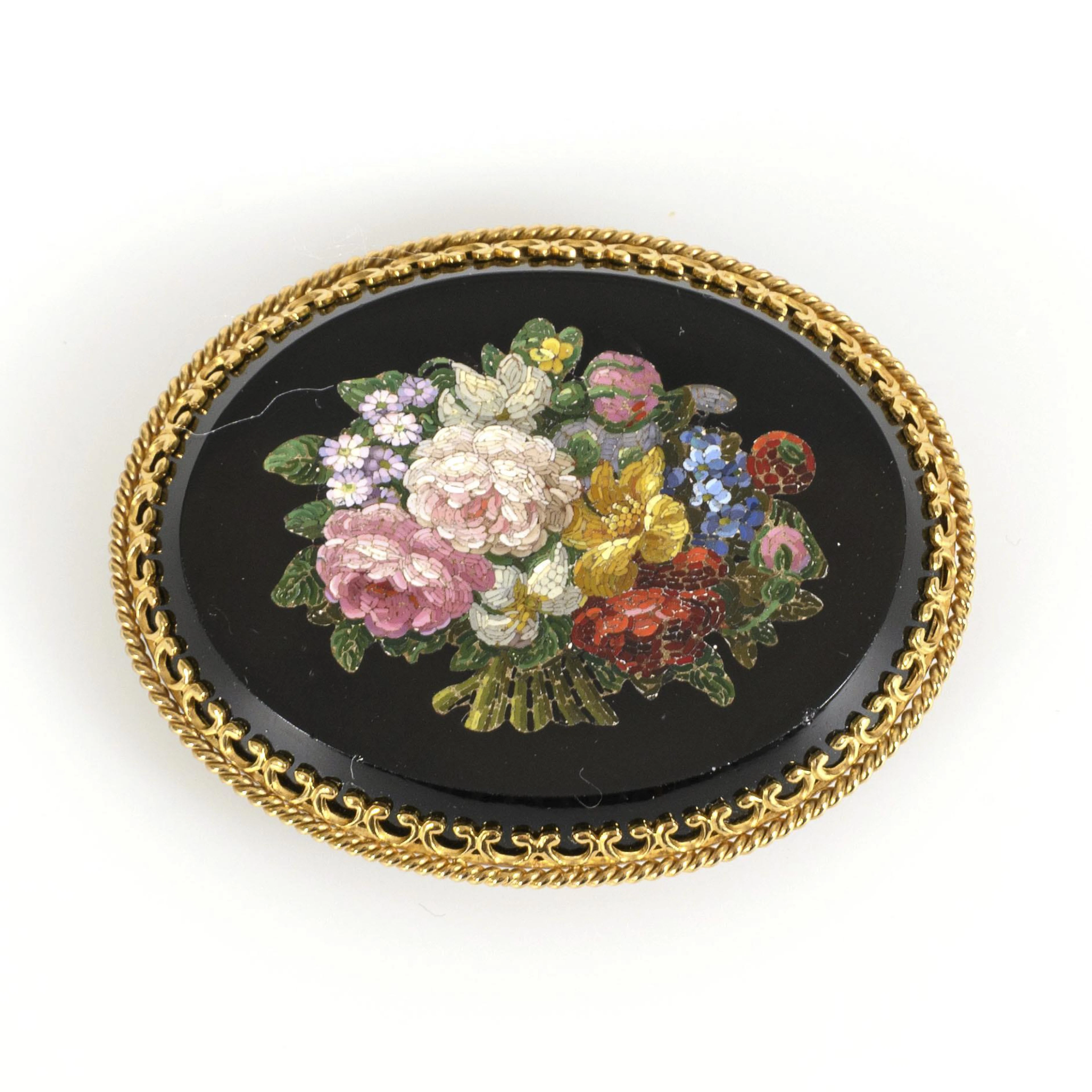 Large pendant brooch with micromosaic.