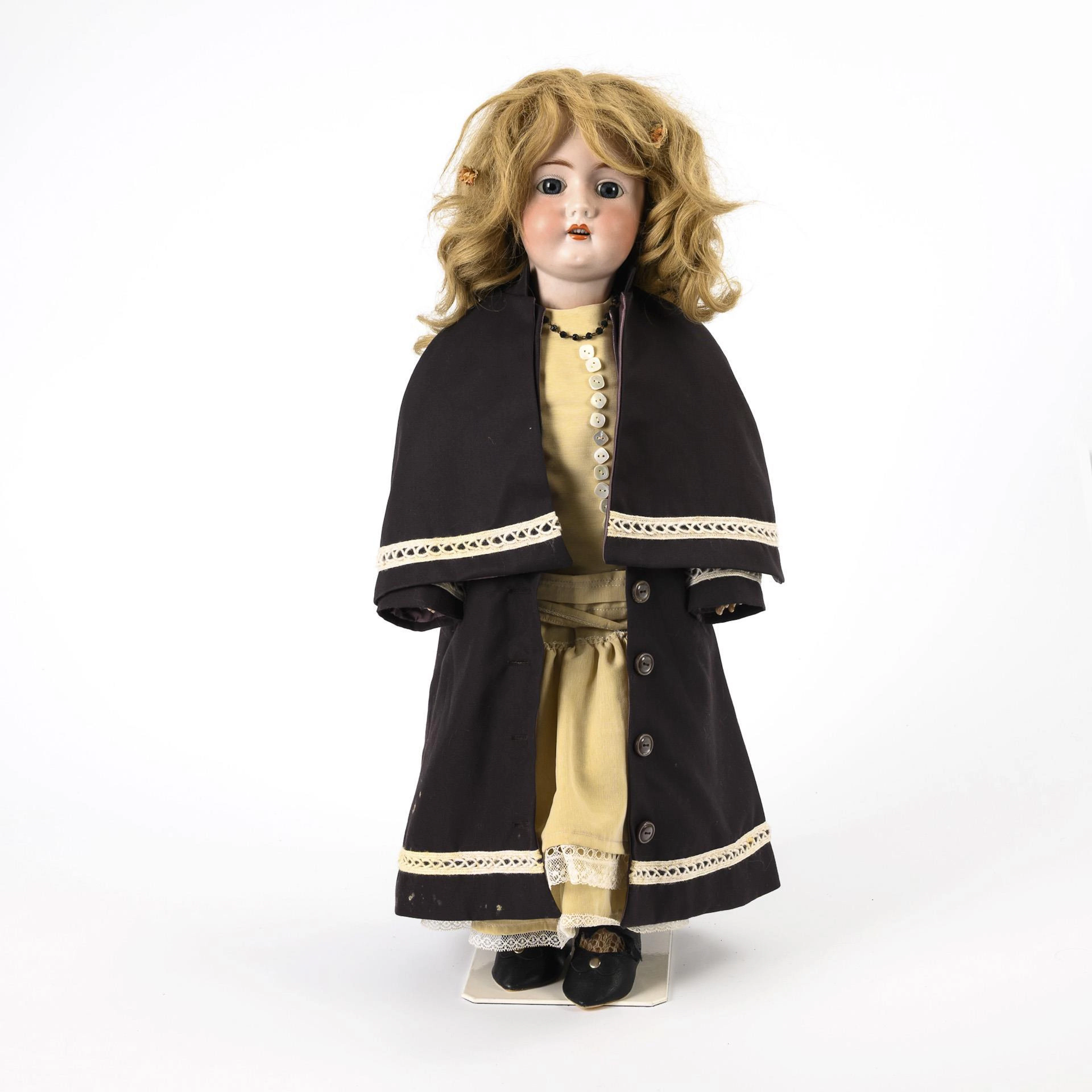 French doll girl. Le Conte & Co, Paris.
