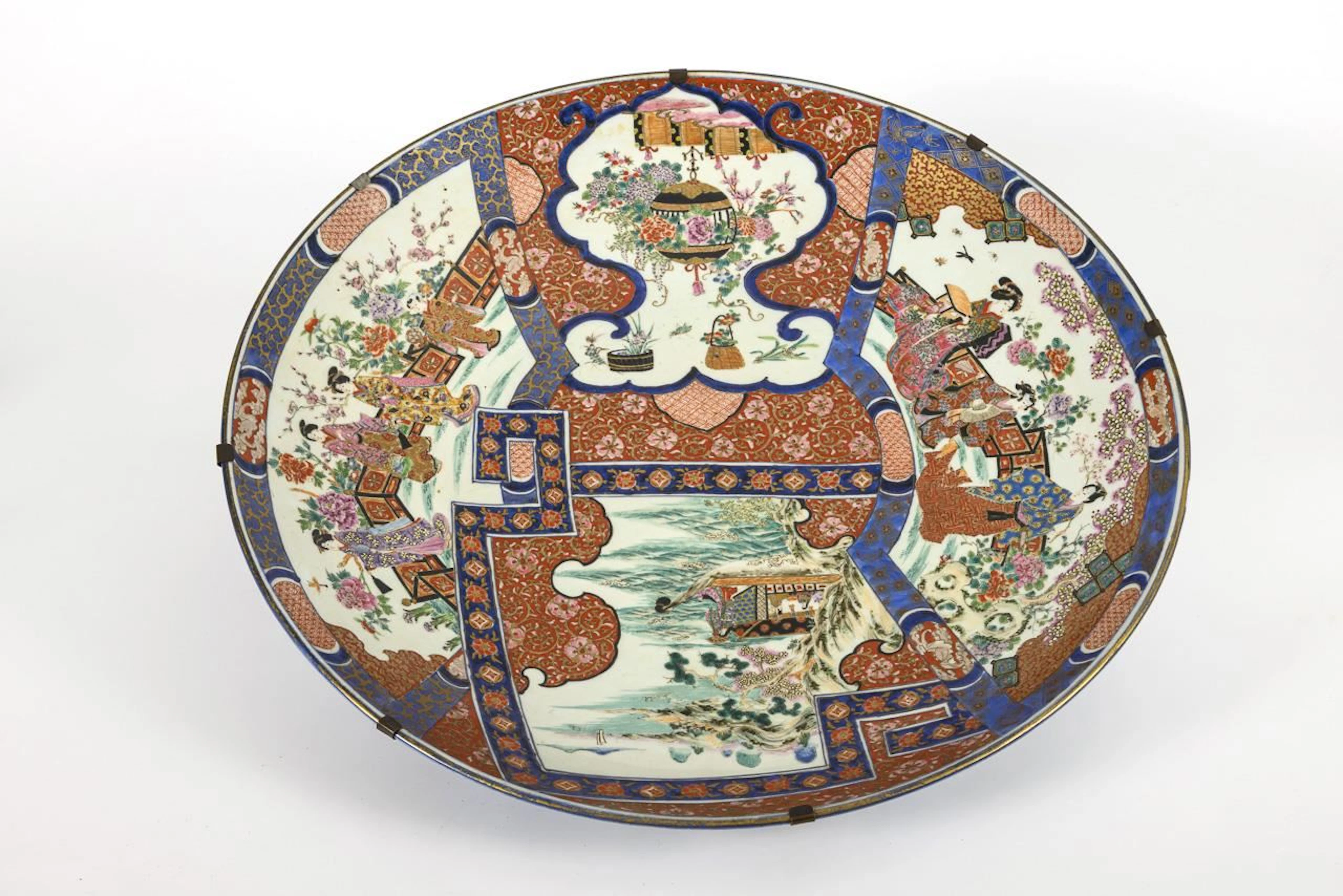 Large Imari Wall Plate.