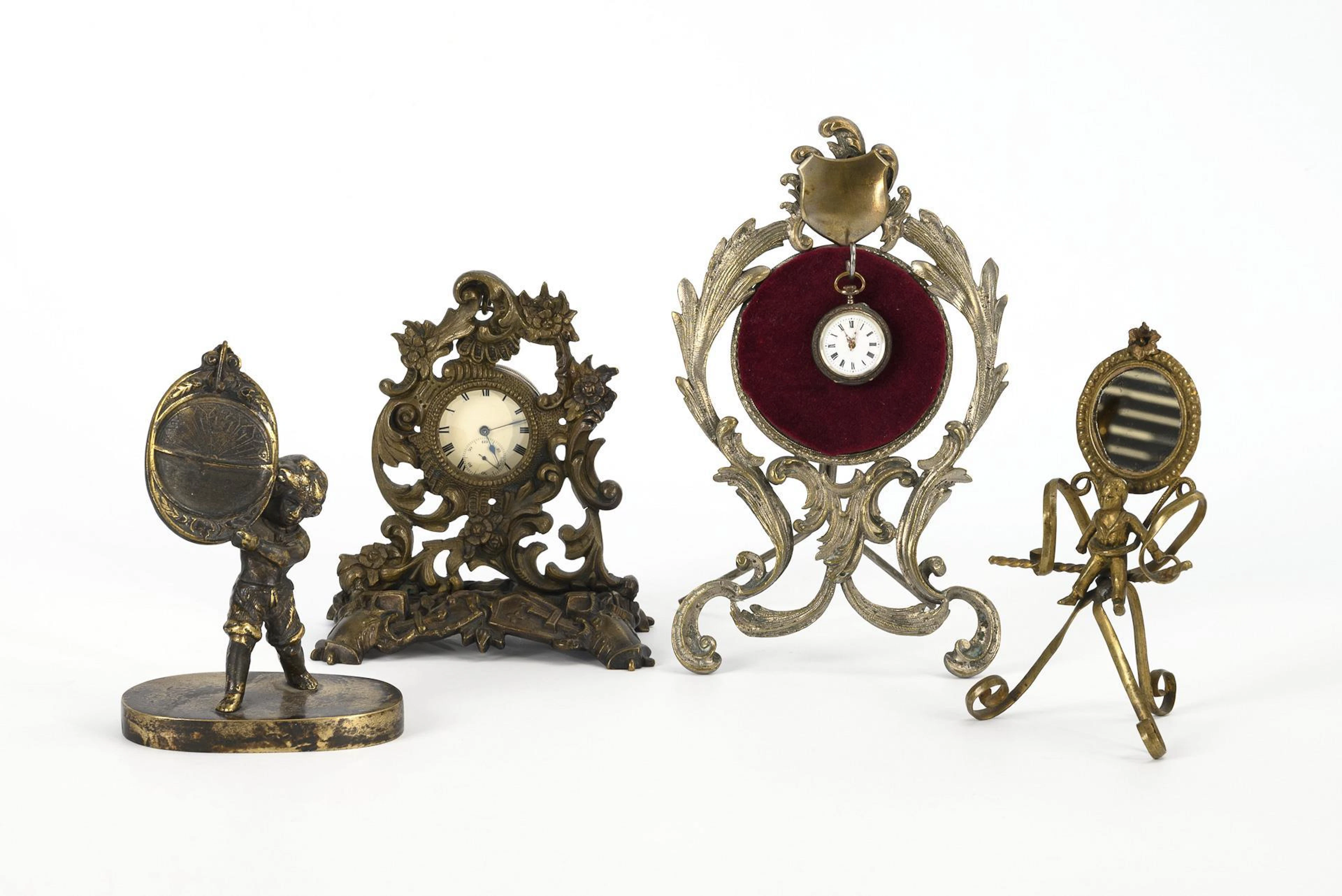 4 Gründerzeit pocket watch holders and 2 silver pocket watches.
