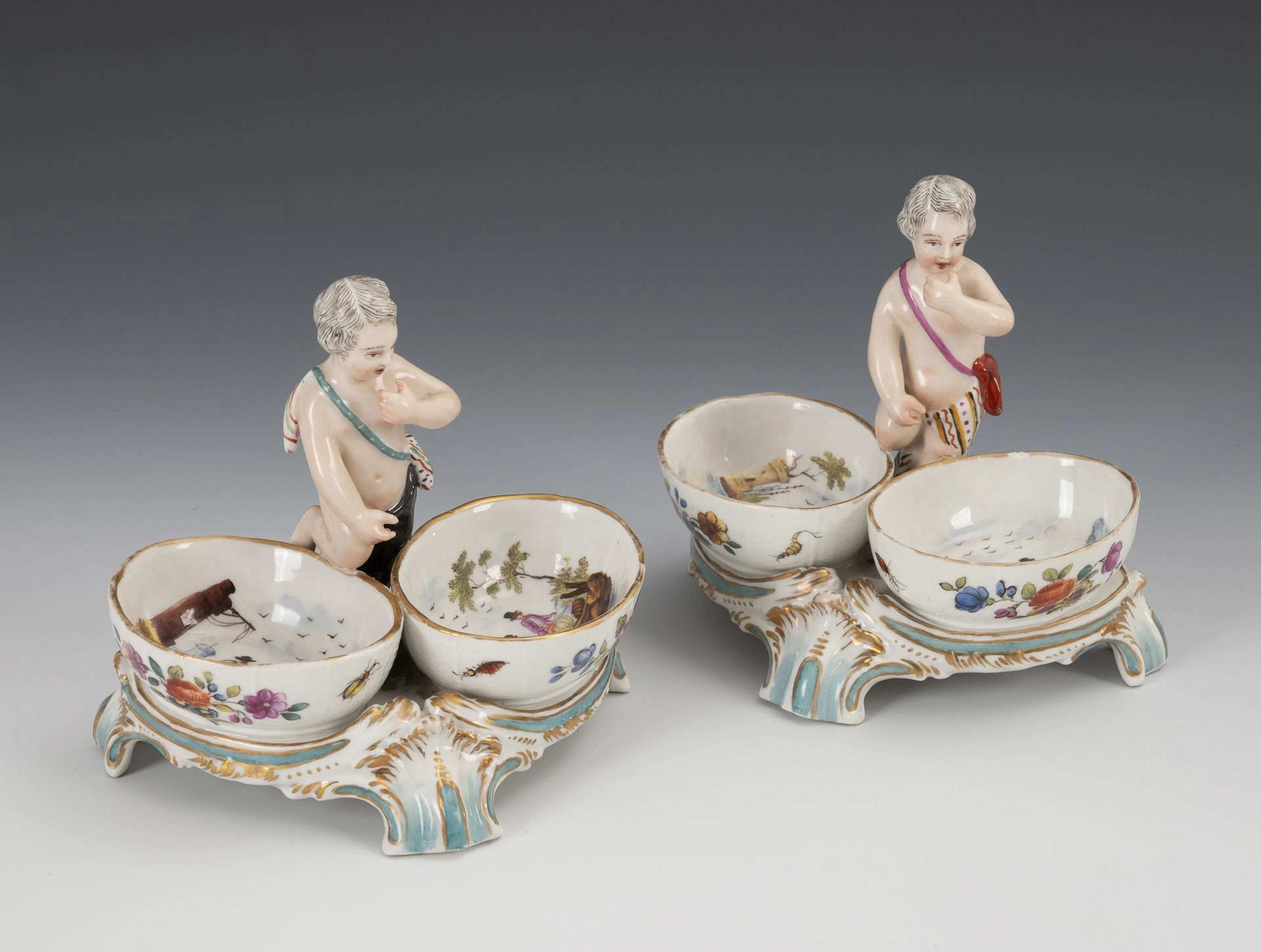Pair of salvers with putto. Fürstenberg.