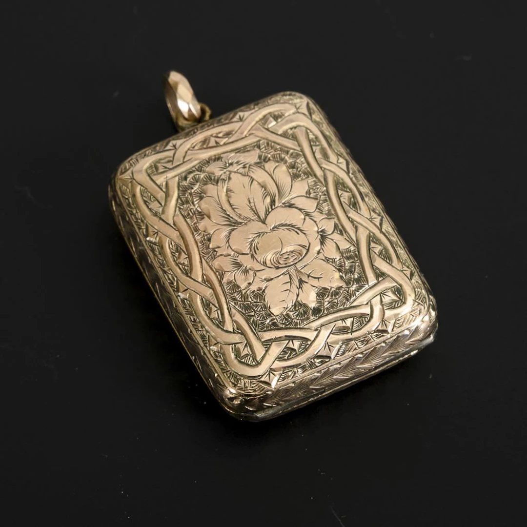 Intricately designed medallion.