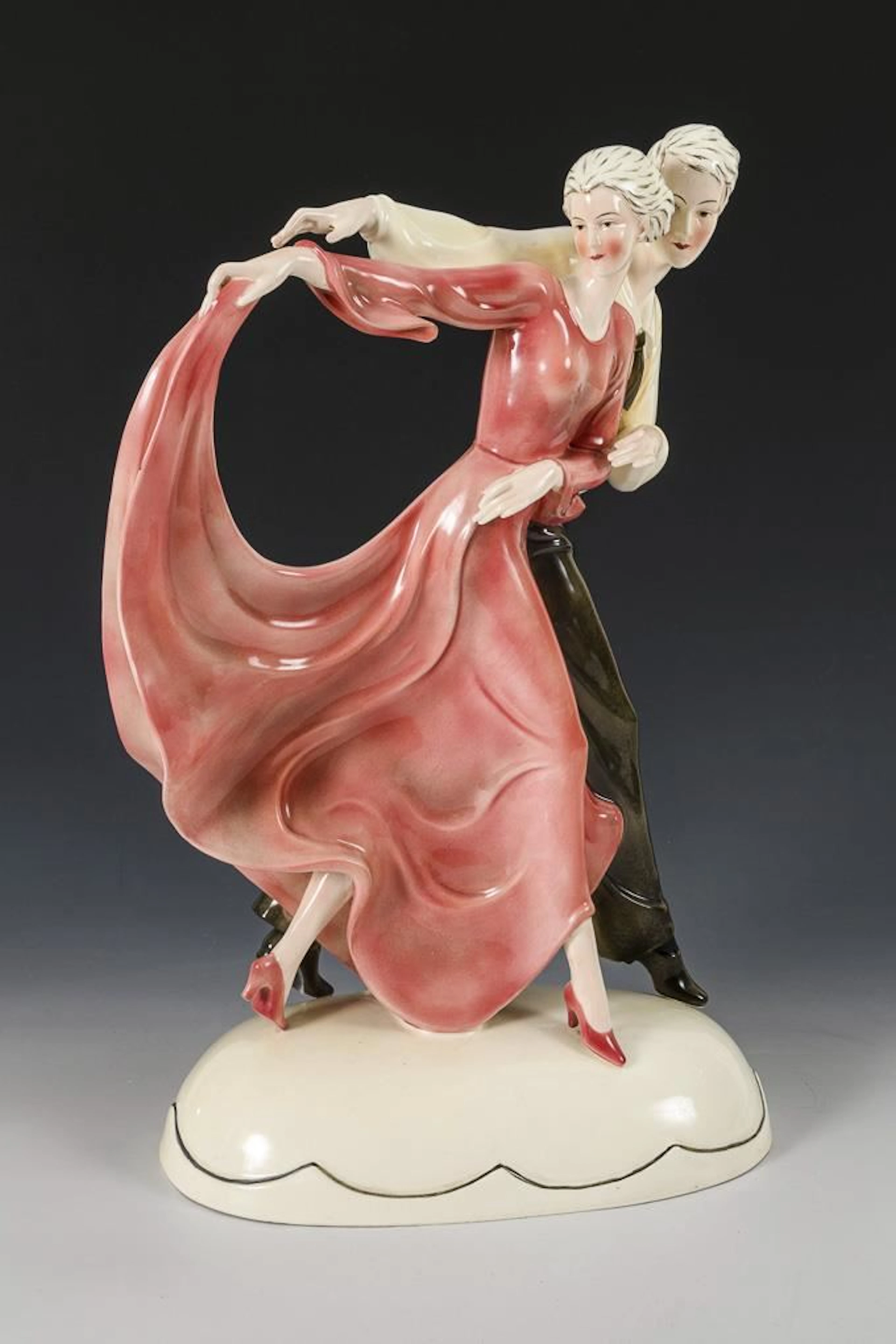 Dancing Couple. Hertwig & Co., Katzhütte.