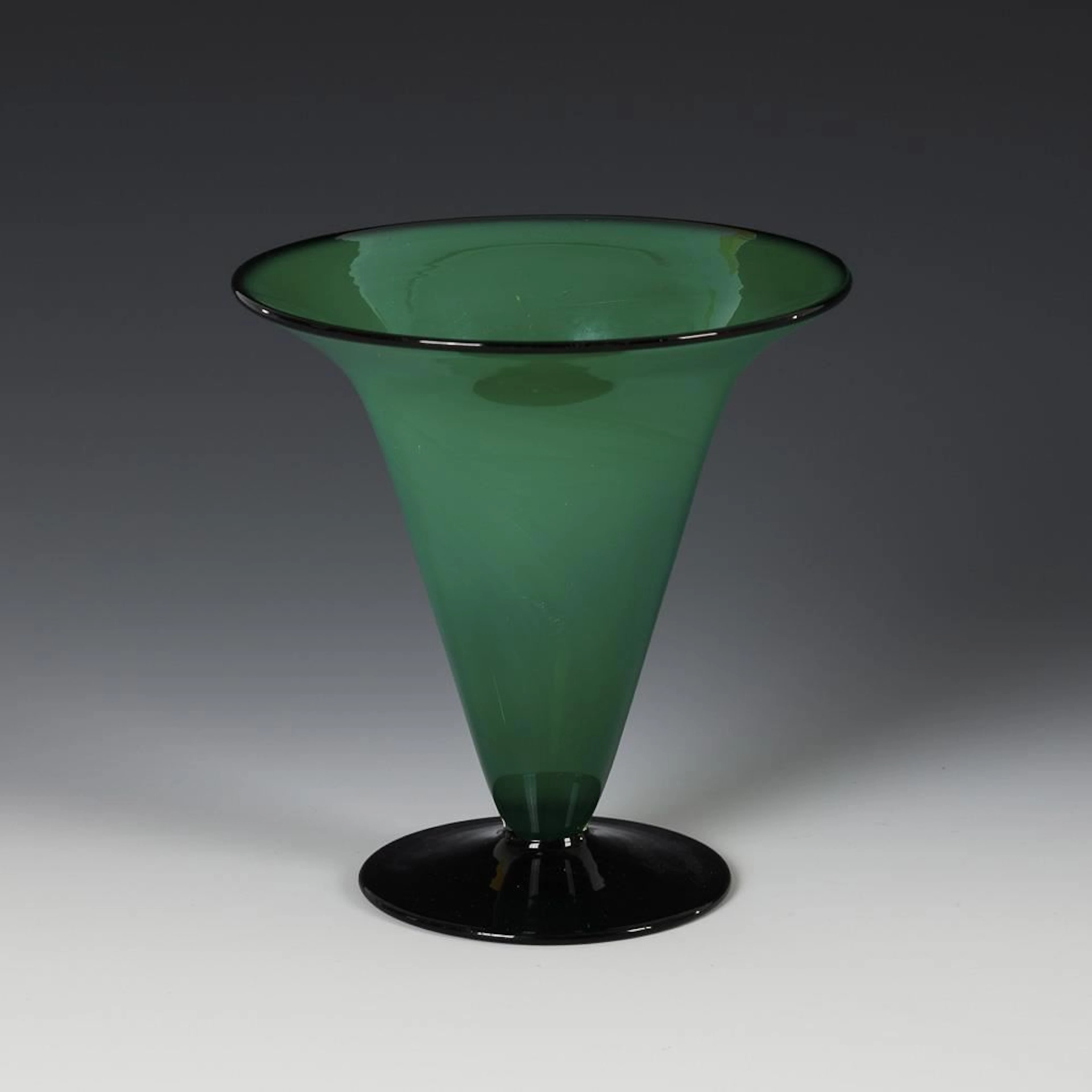 WMF "Ikora" Art Deco Vase. WMF.