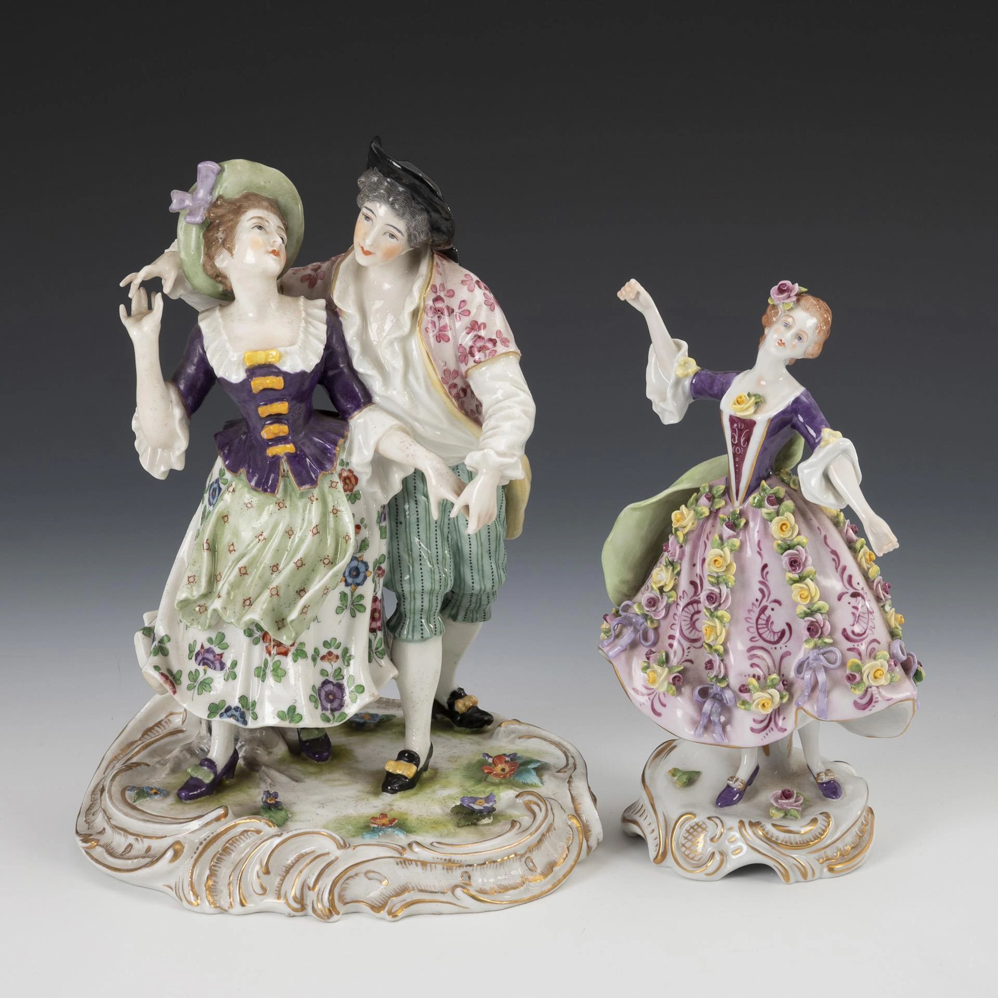 Dancing couple and dancer.