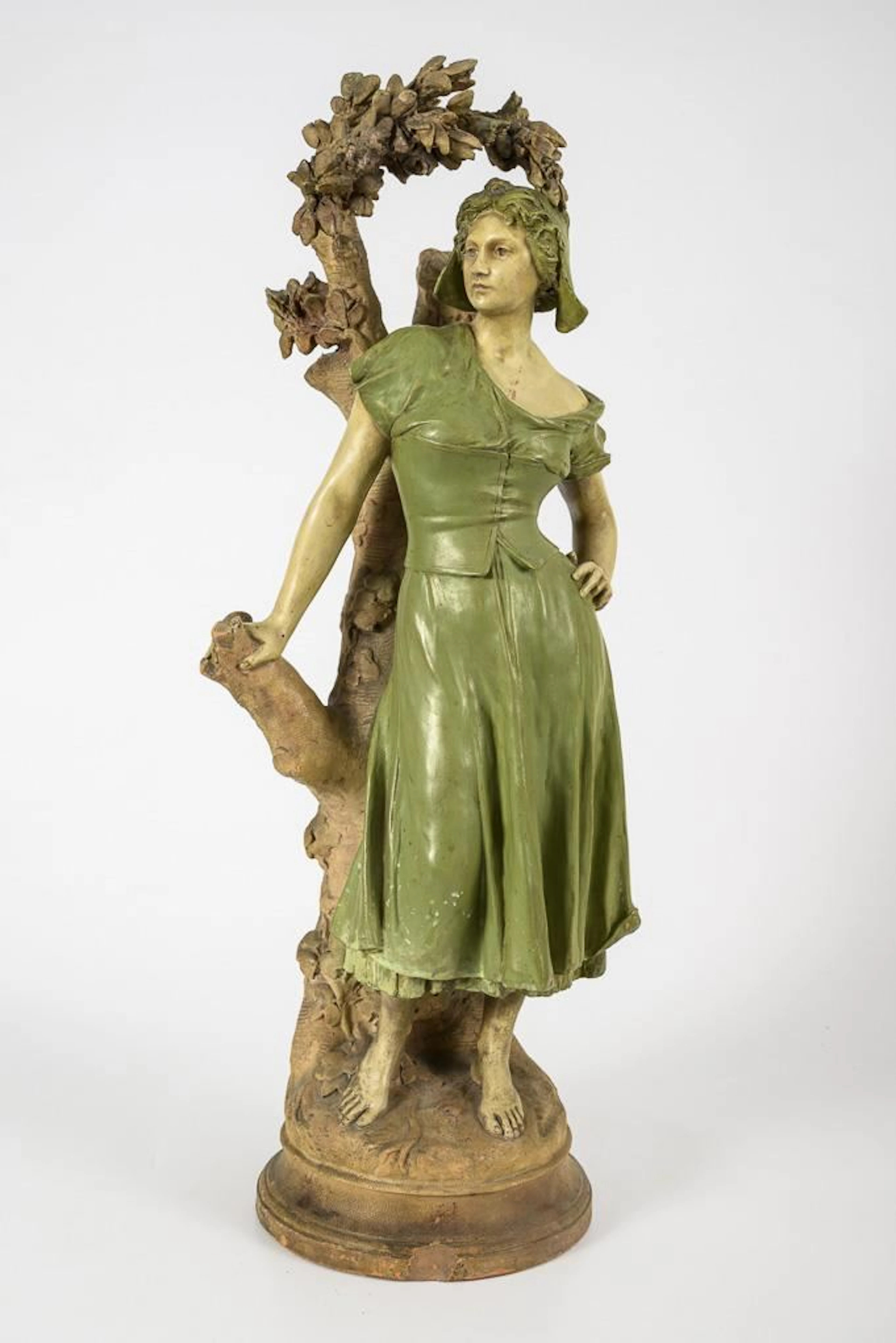 Figure: Woman in Front of a Tree.