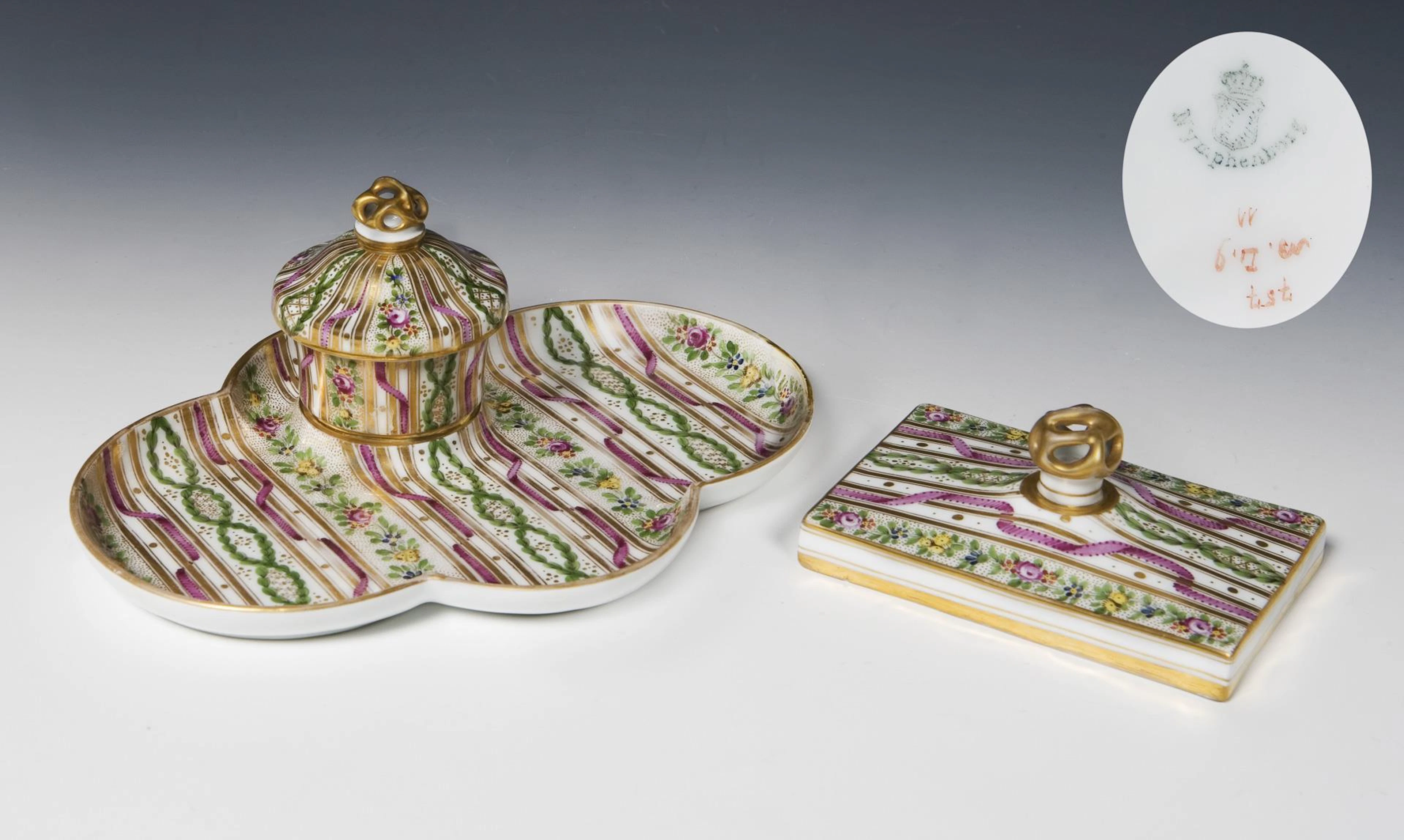 Writing utensil, paperweight with rare decoration. Nymphenburg.