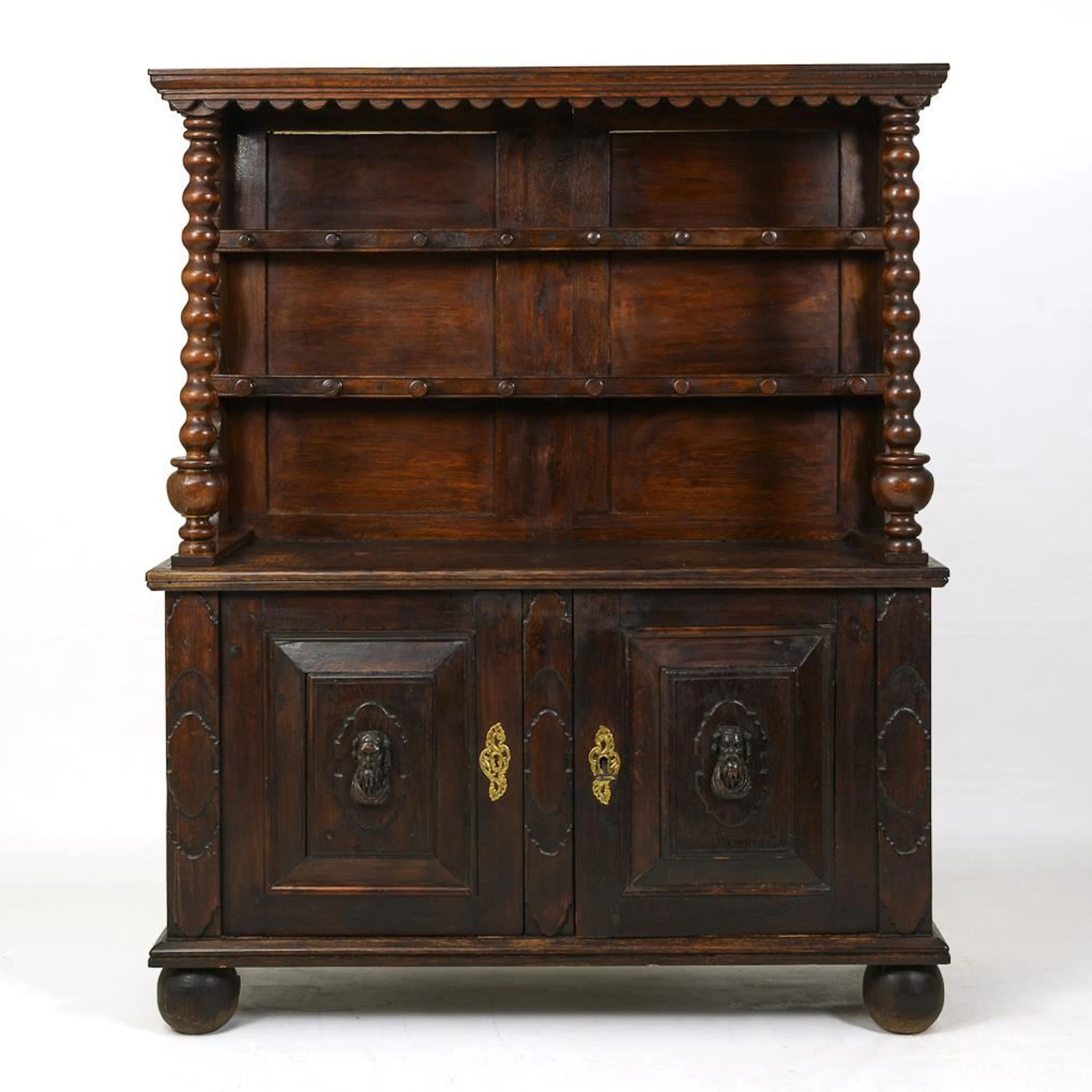 Large historicist plate cabinet, known as a “Kannenstock”.