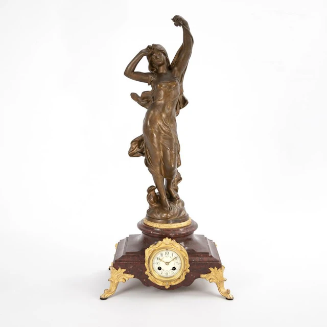 Art Nouveau mantel clock. Adolphe Mougin / Société Les Fils de Adolphe Mougin.