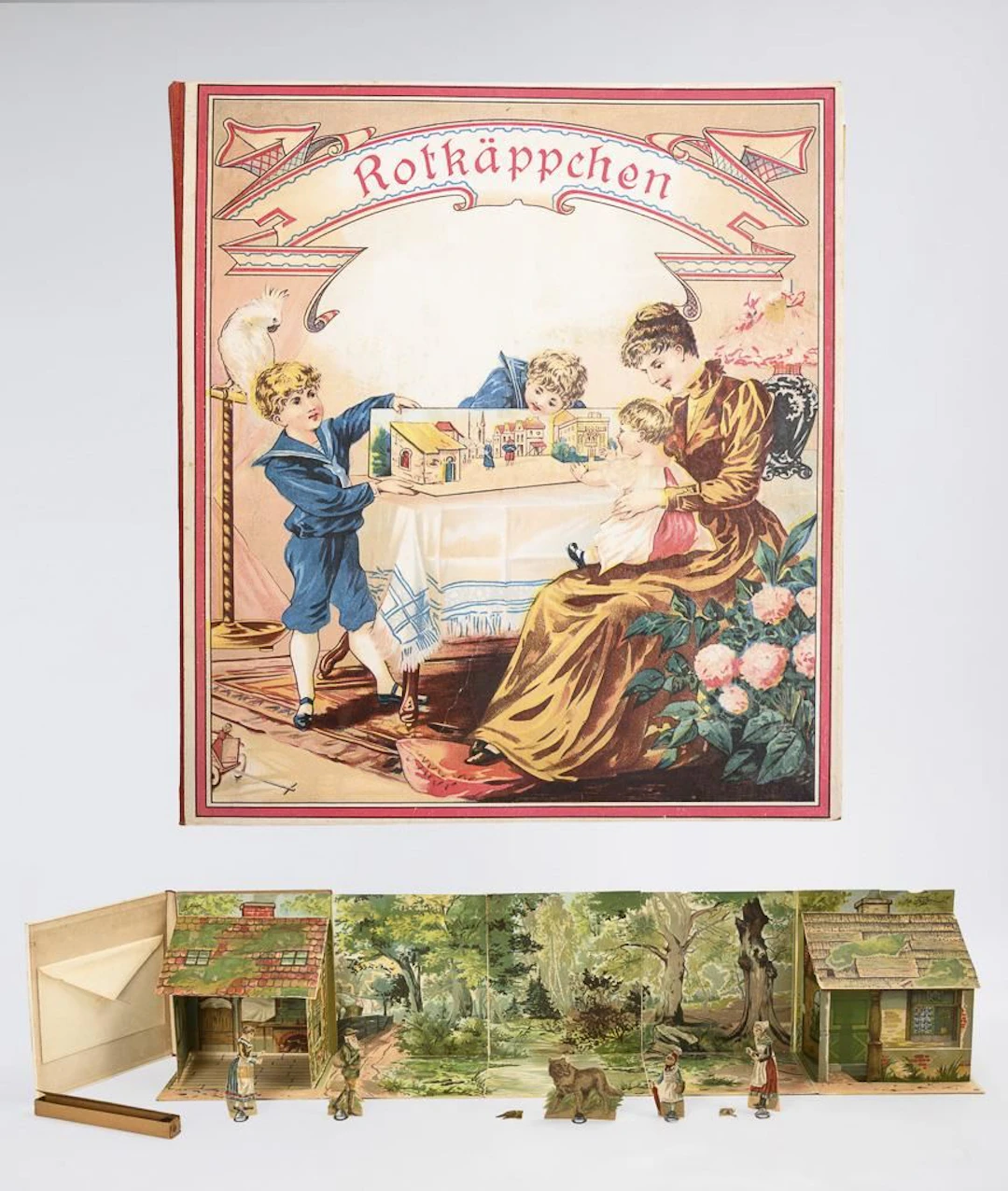 Rare pop-up picture book "Little Red Riding Hood".