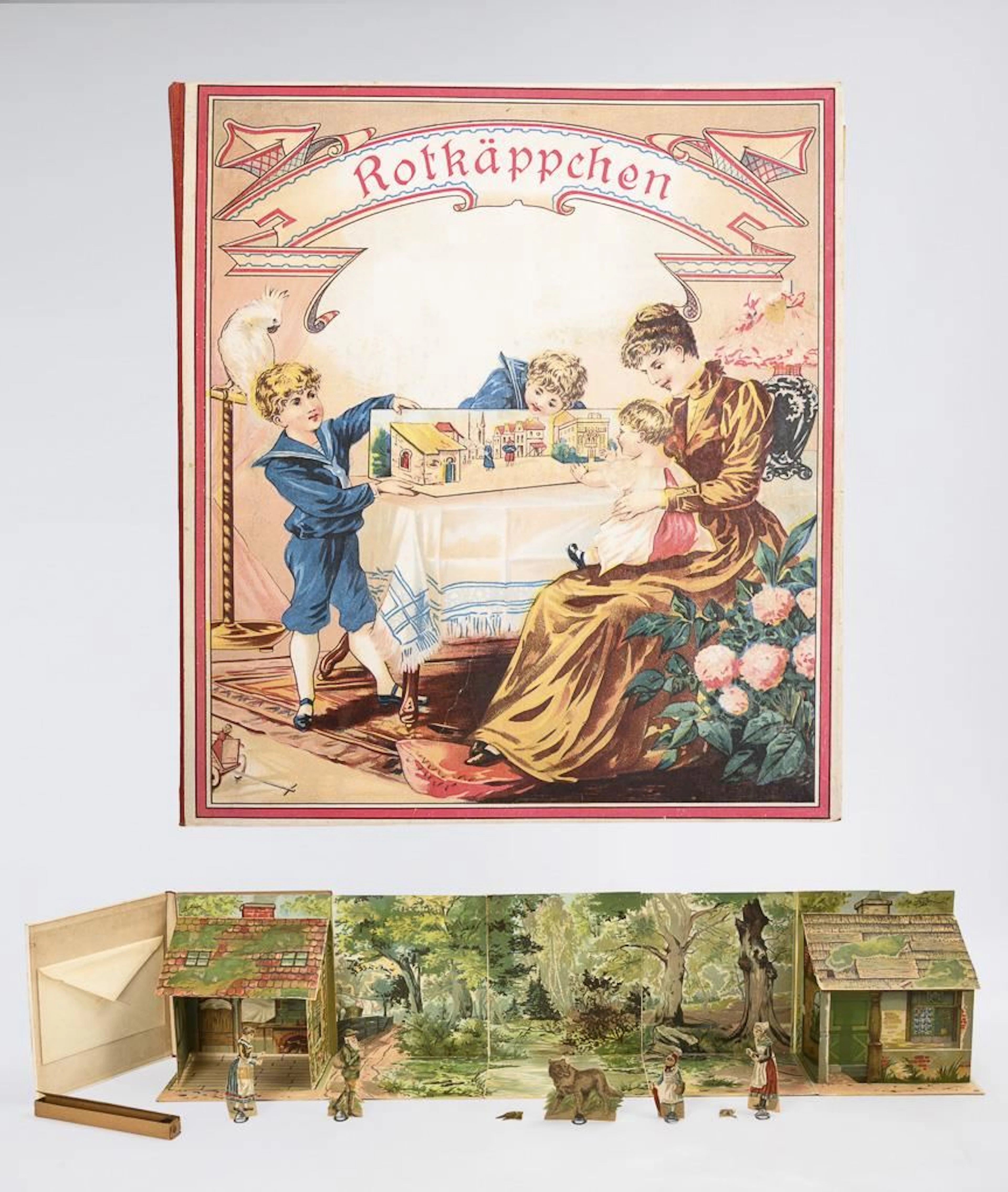 Rare pop-up picture book "Little Red Riding Hood".