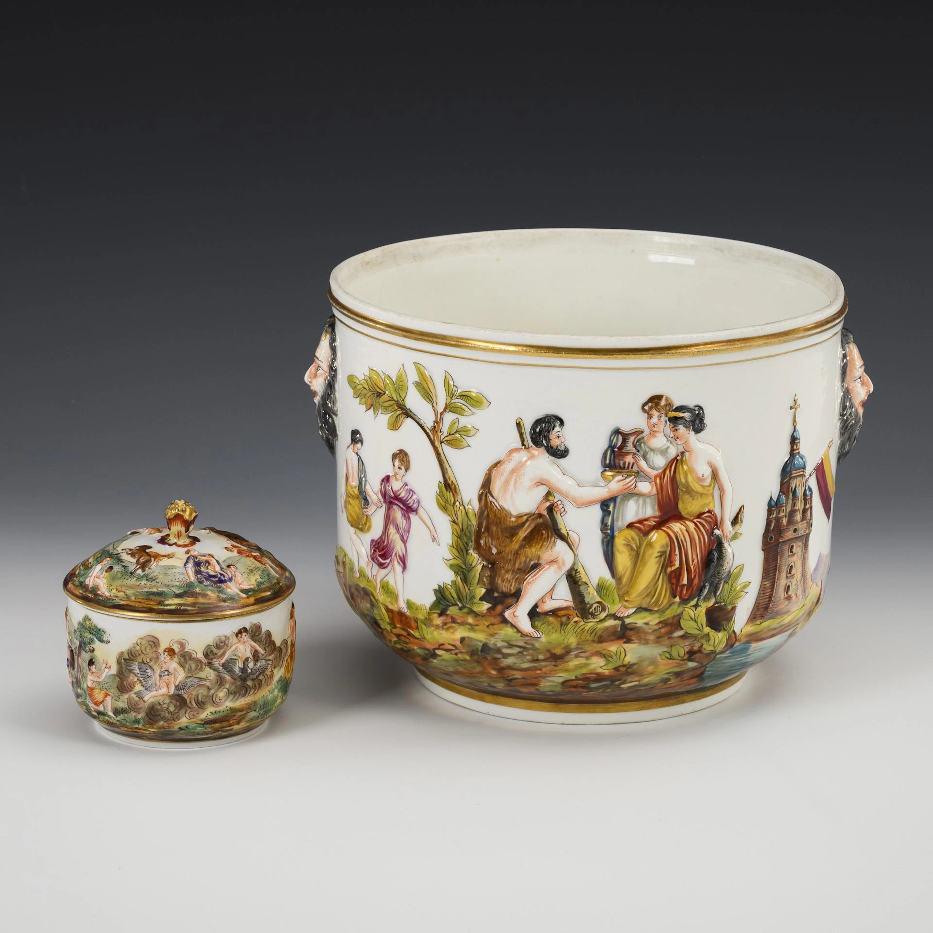 Cachepot and tin with Capodimonte decoration. Ernst Bohne Söhne.