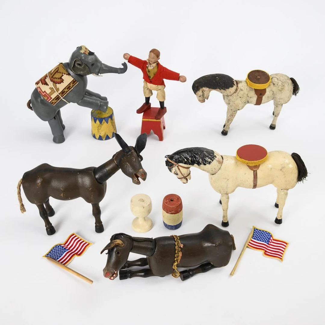 Humpty Dumpty Circus Collection. Albert Schoenhut.