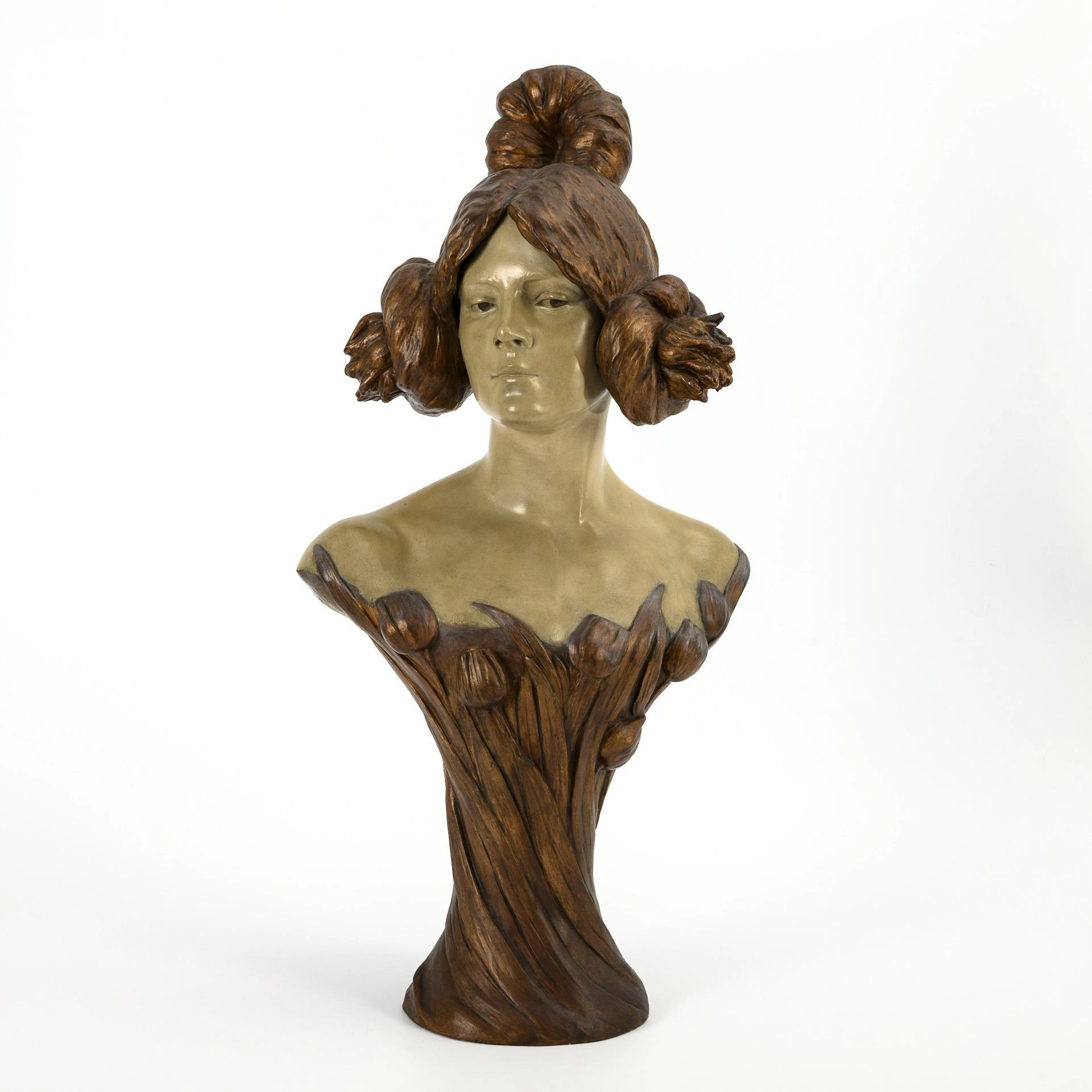 Art Nouveau terracotta female bust "Tulip"