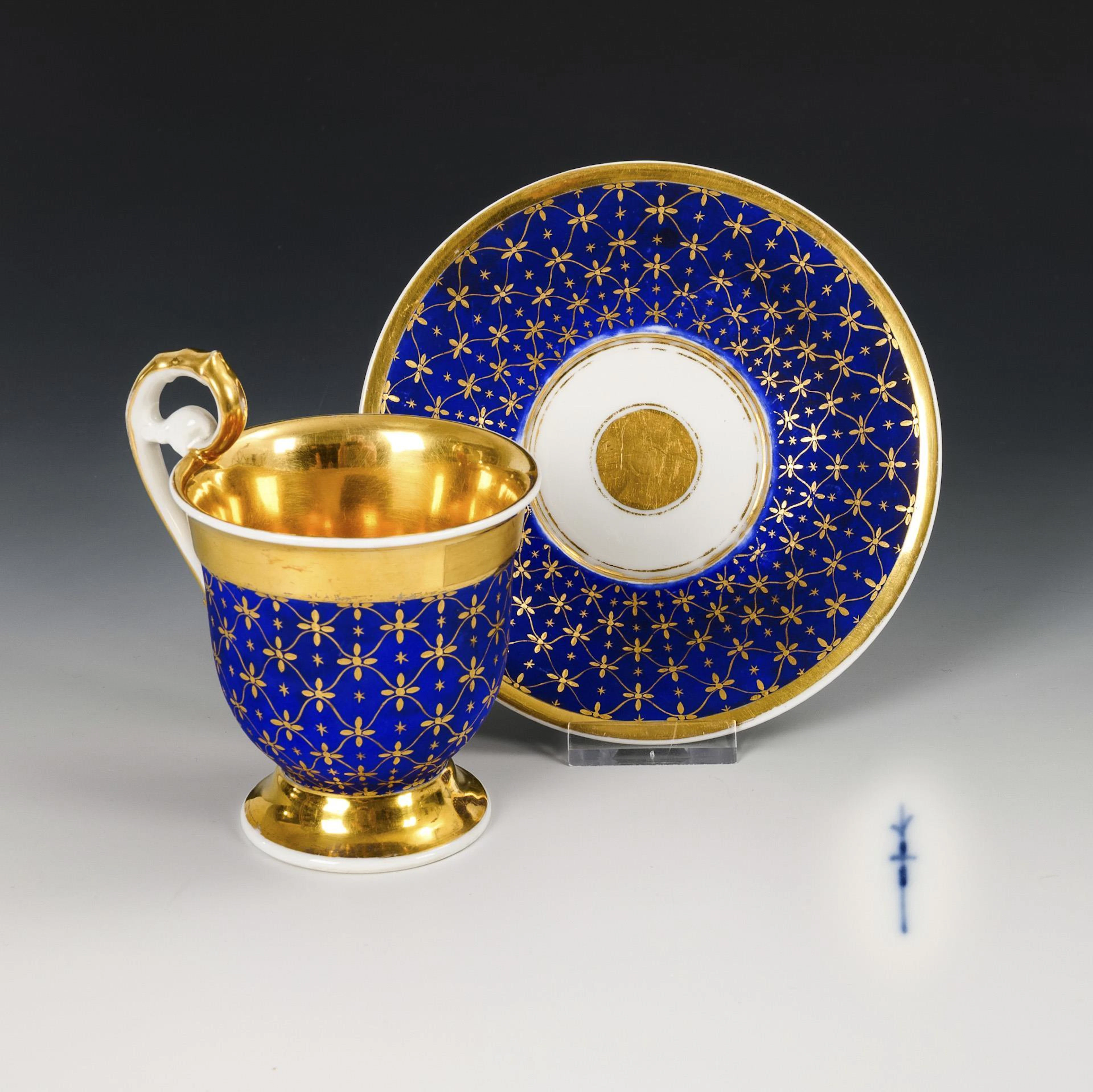 Biedermeier vitrine cup. KPM Berlin.