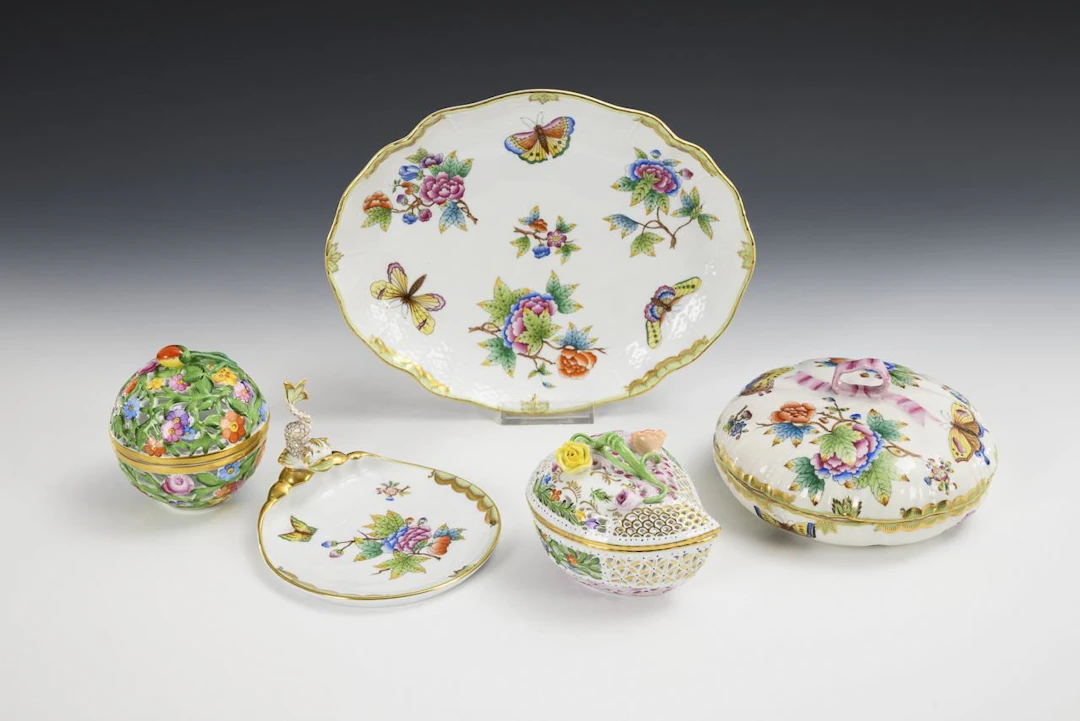 5 pieces of Herend porcelain. Herend.