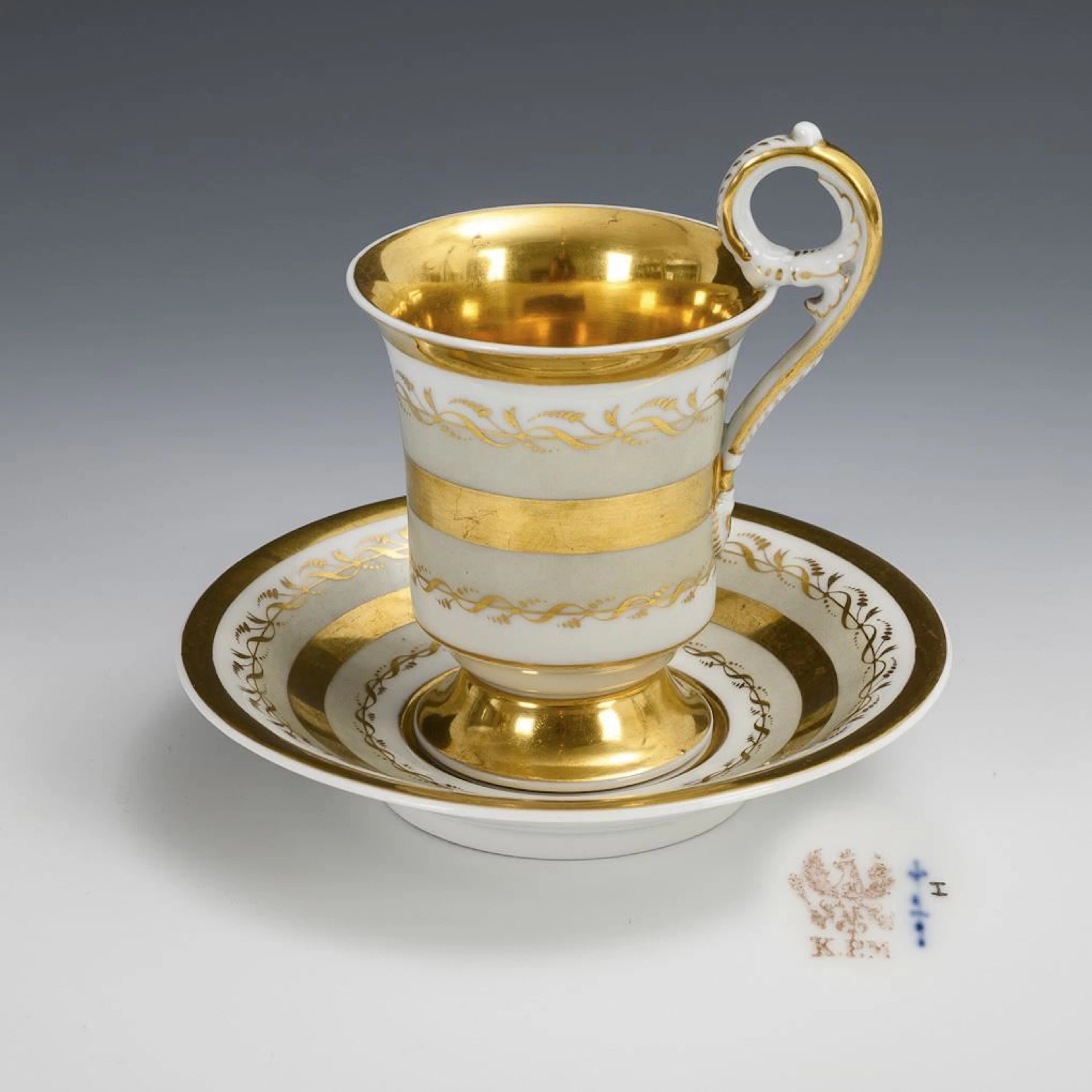Biedermeier display cup. KPM Berlin.