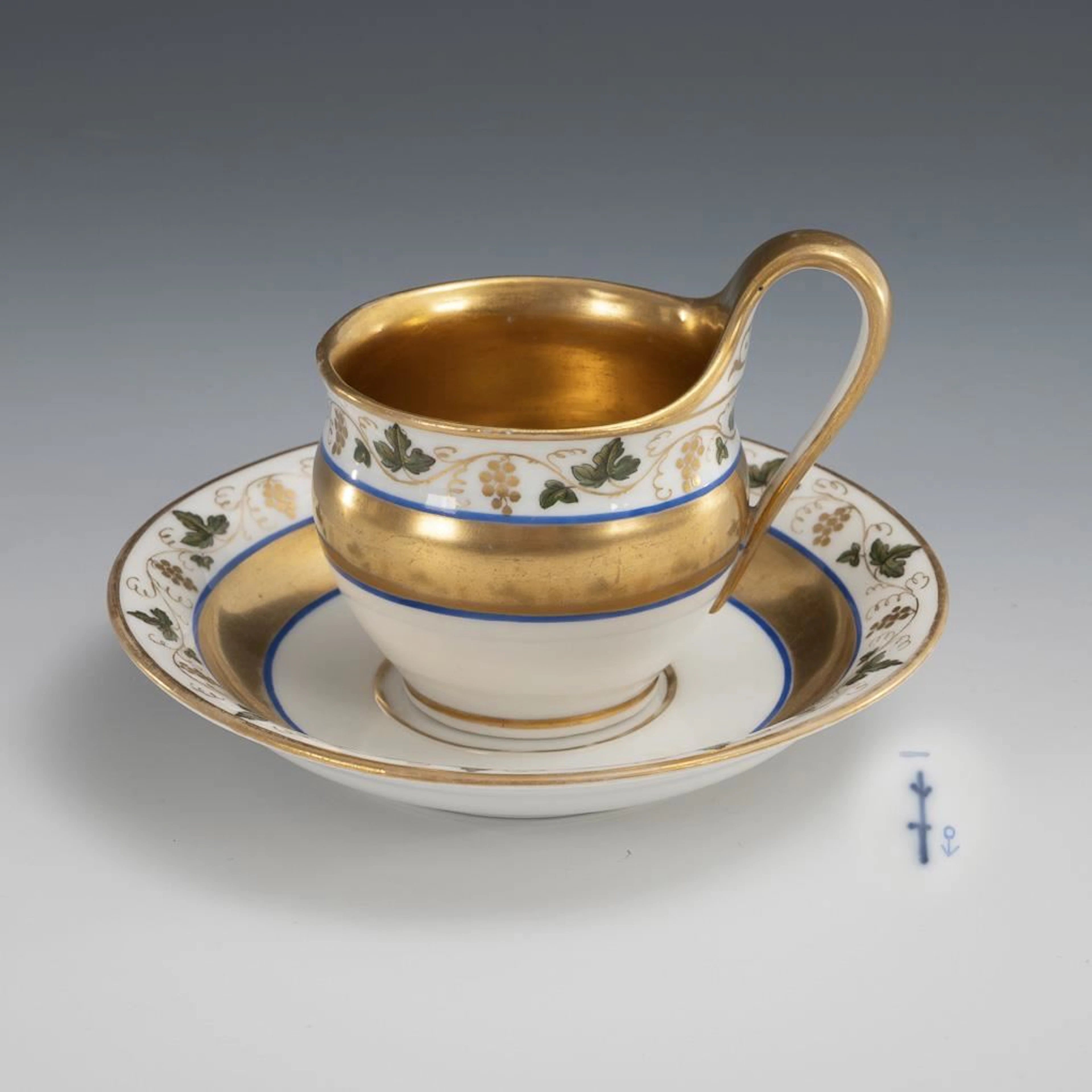 Display cup with grapevine border. KPM Berlin.