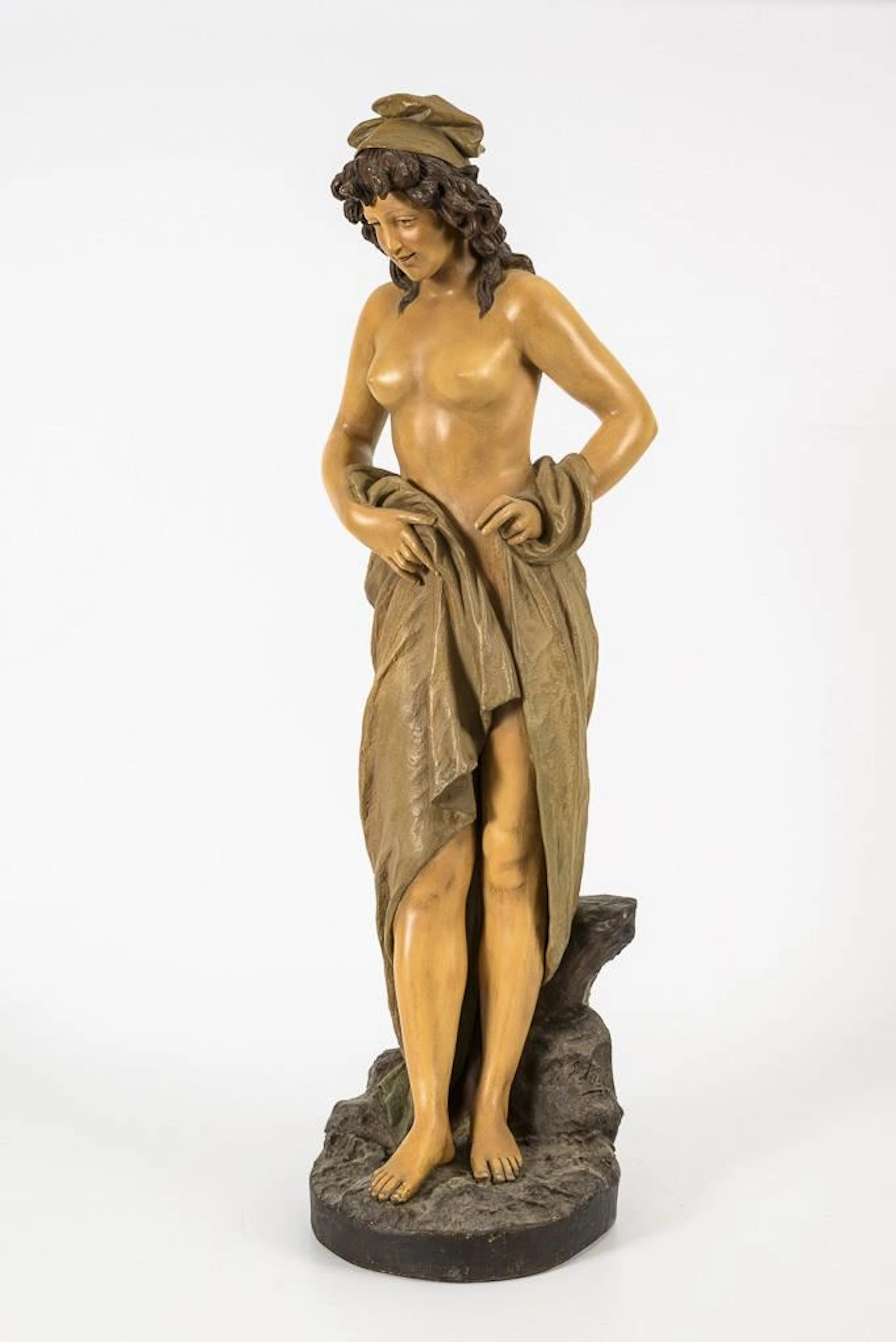 "Graziella" figurine. Vienna-based manufacturer Friedrich Goldscheider.