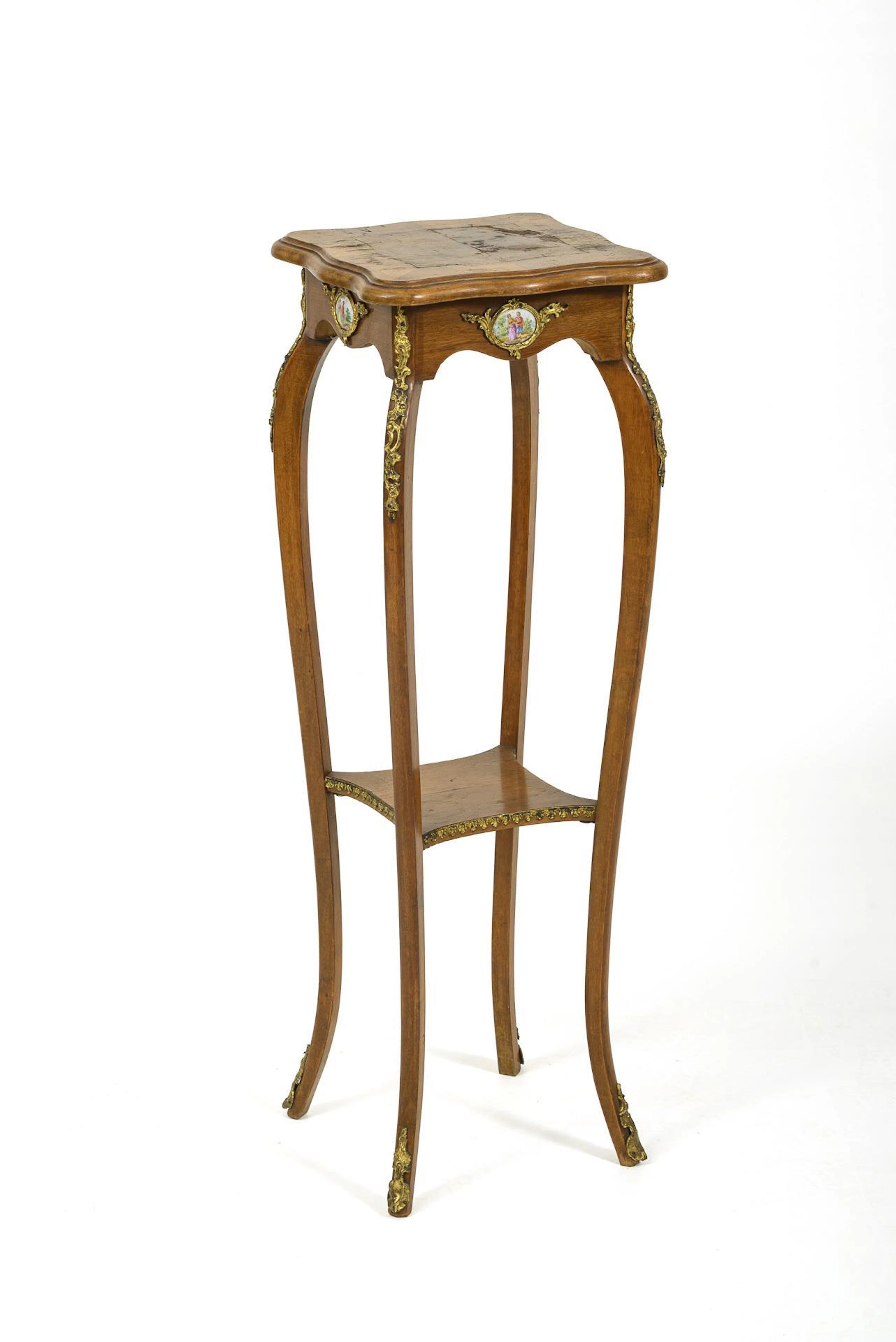 Palmetto table in the Dresden Baroque style.
