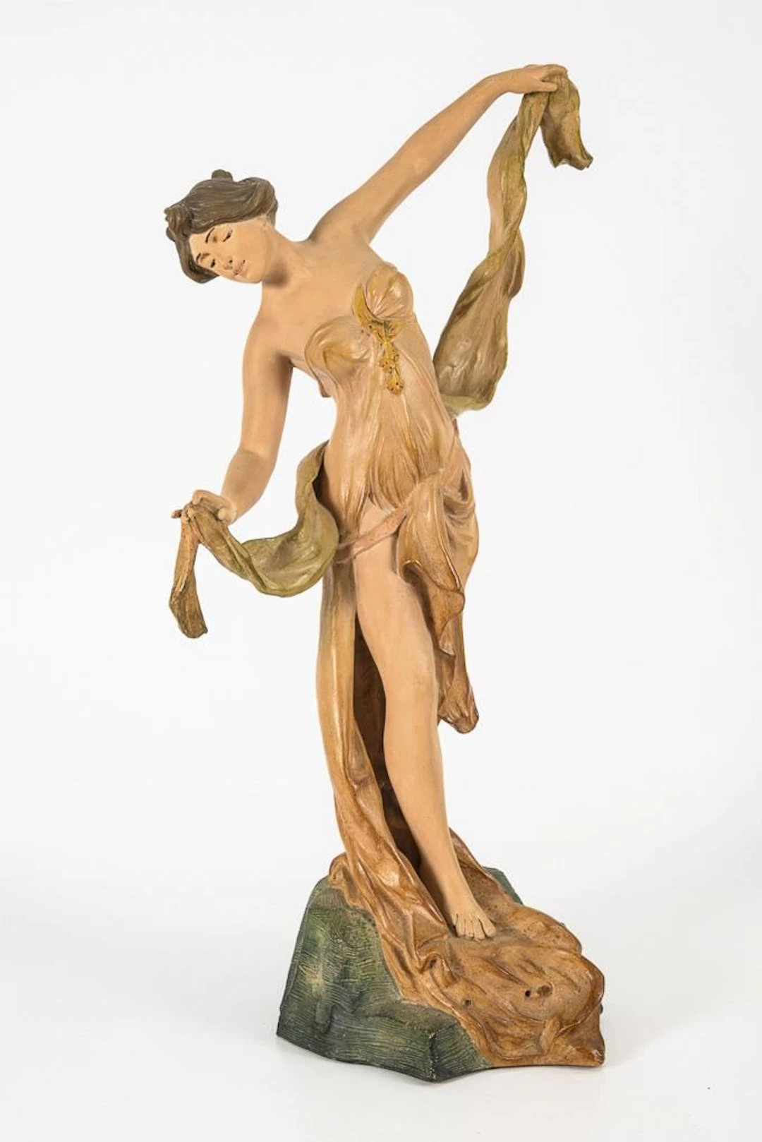 Figure "The Veil Dance". Fontaine & Durieux, Paris.