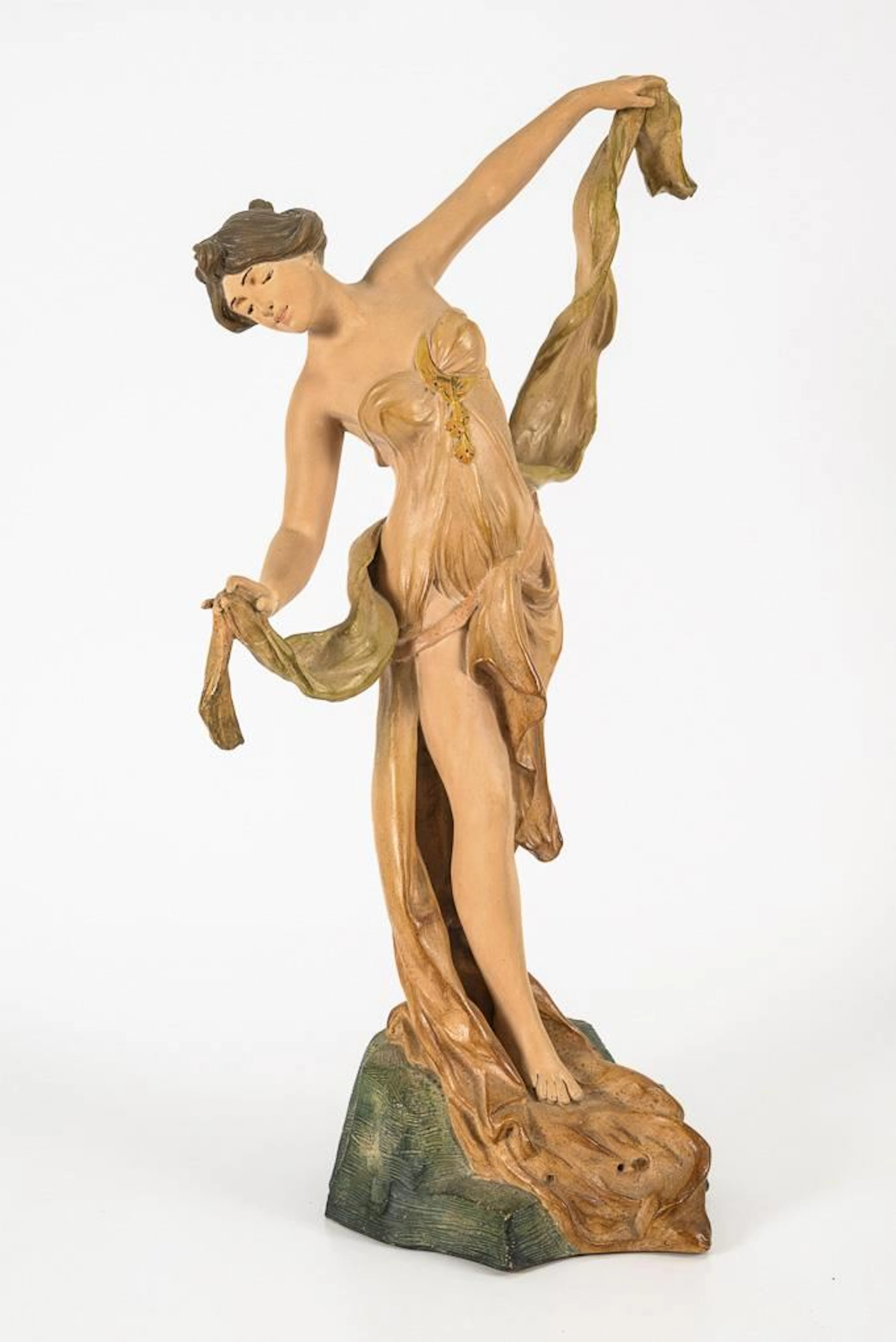 Figure "The Veil Dance". Fontaine & Durieux, Paris.