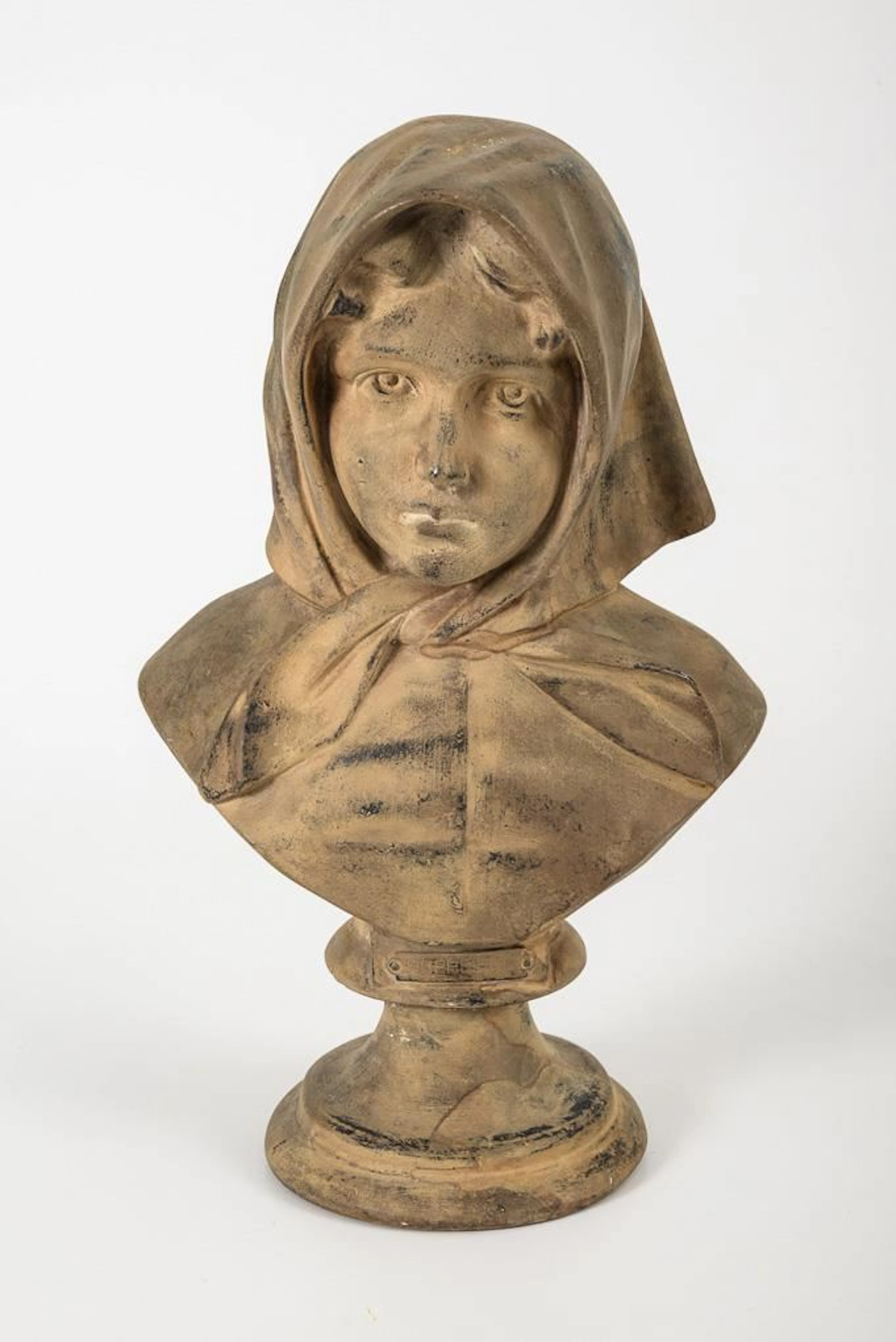 "Orpheline" bust.