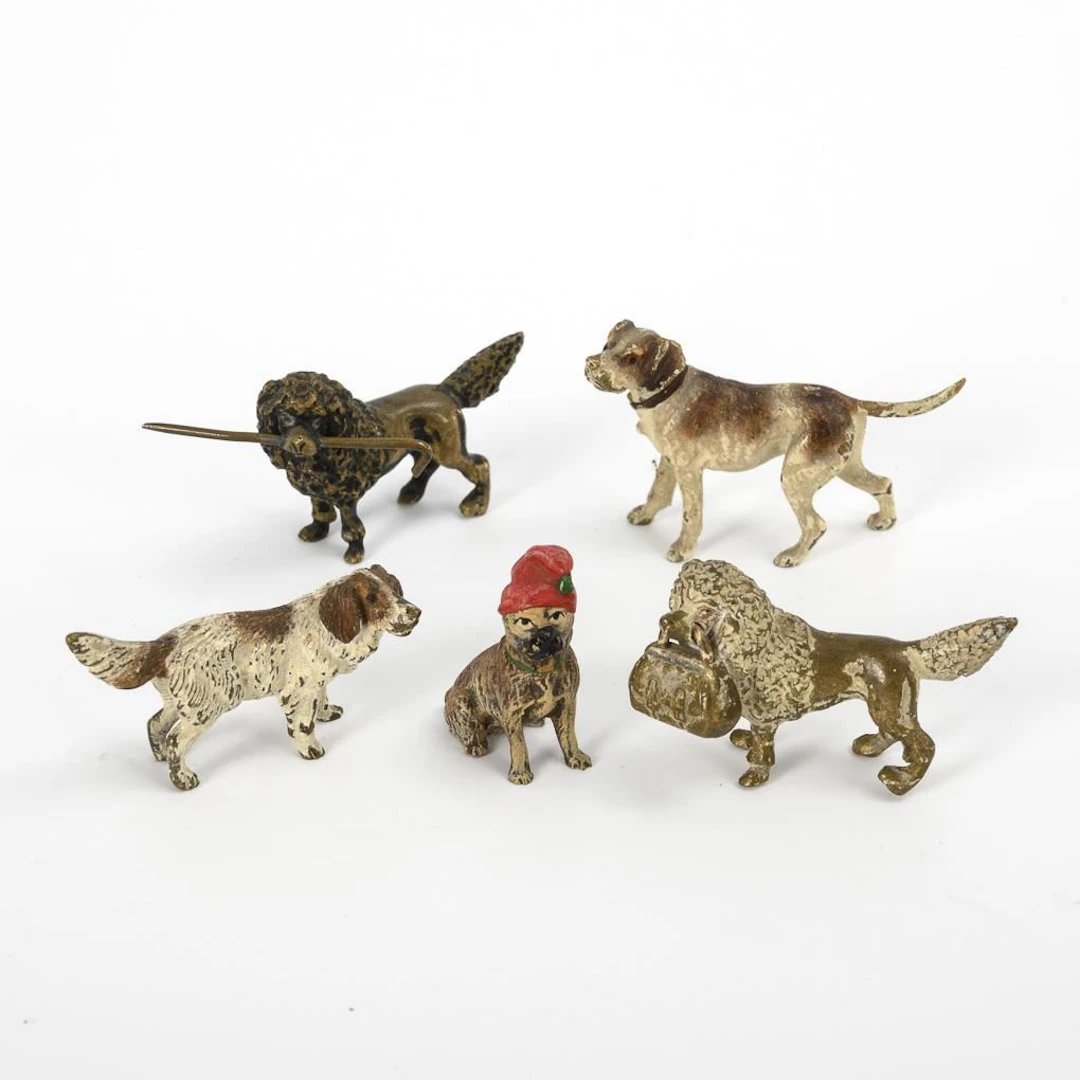 Viennese bronze (?): 5 dogs