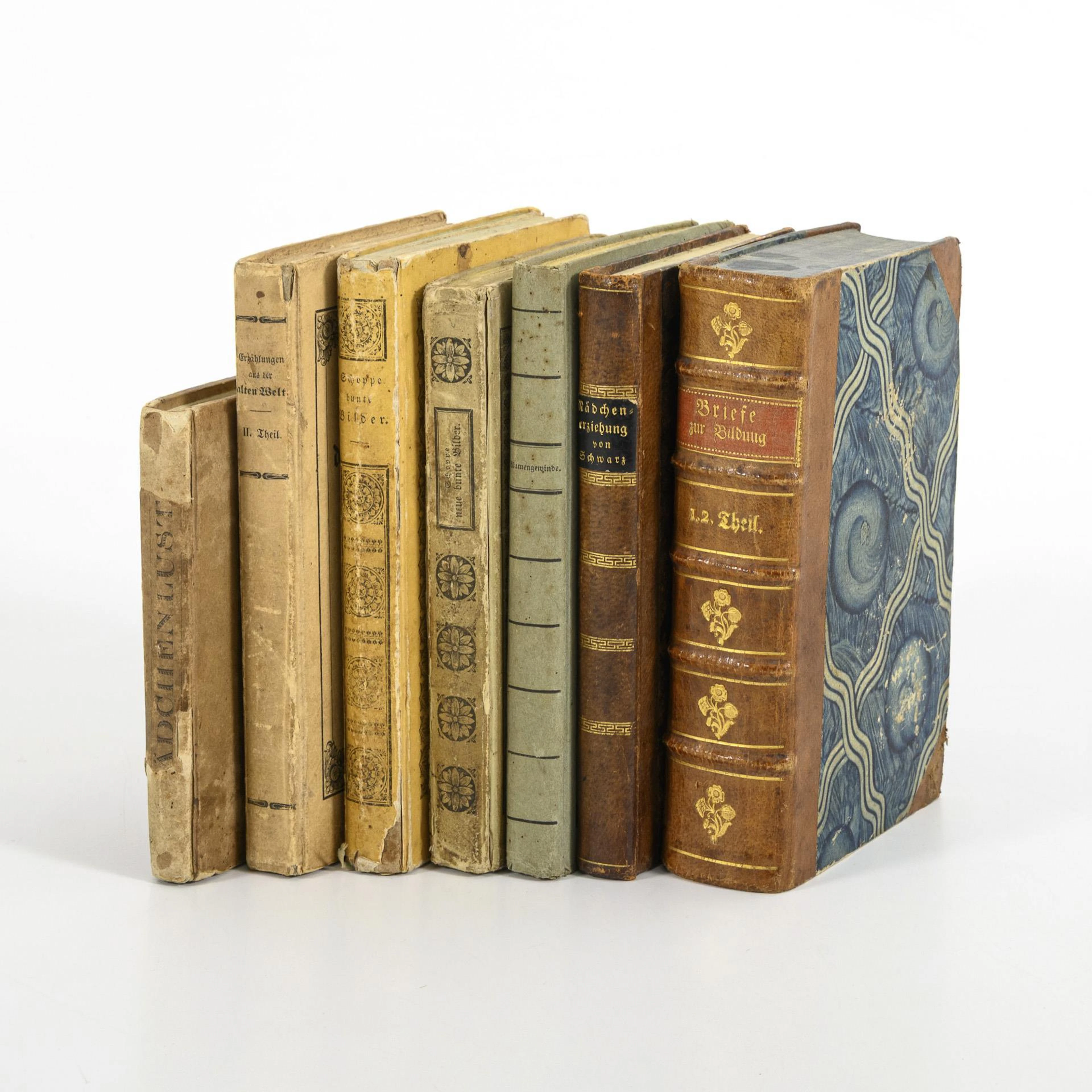 Collection of early youth and educational books. 7 volumes