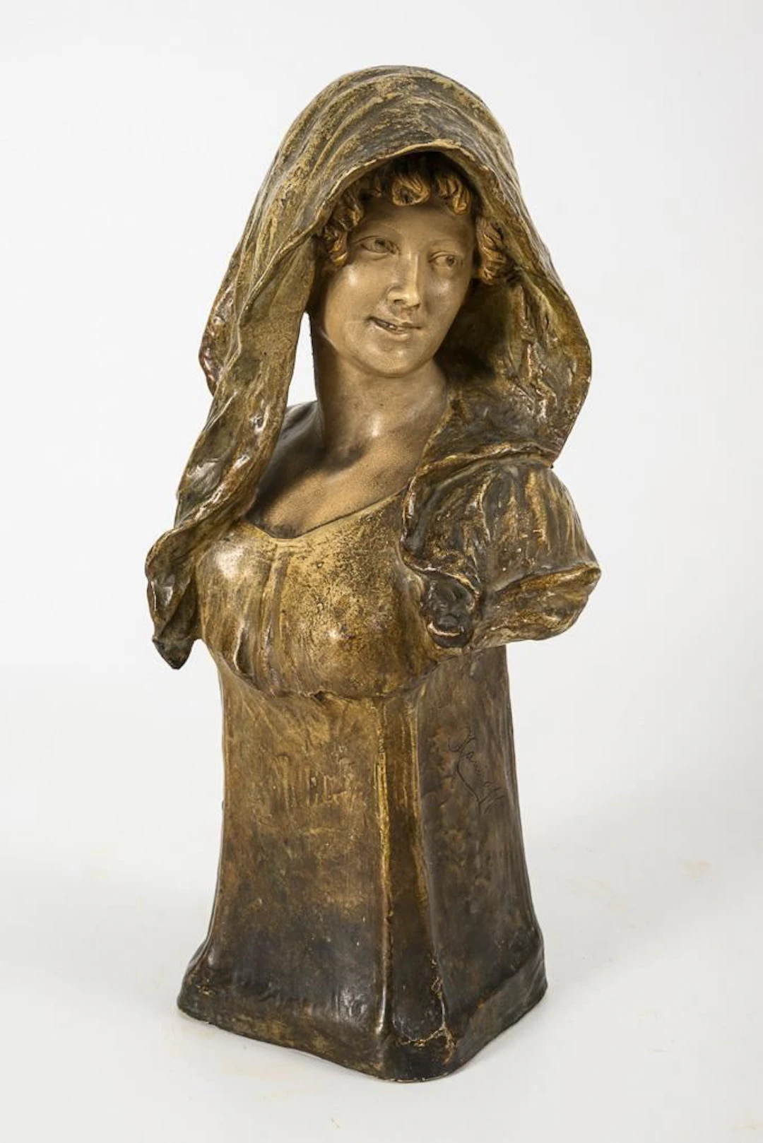 Art Nouveau bust "Rosé". Vienna-based manufacturer Friedrich Goldscheider.