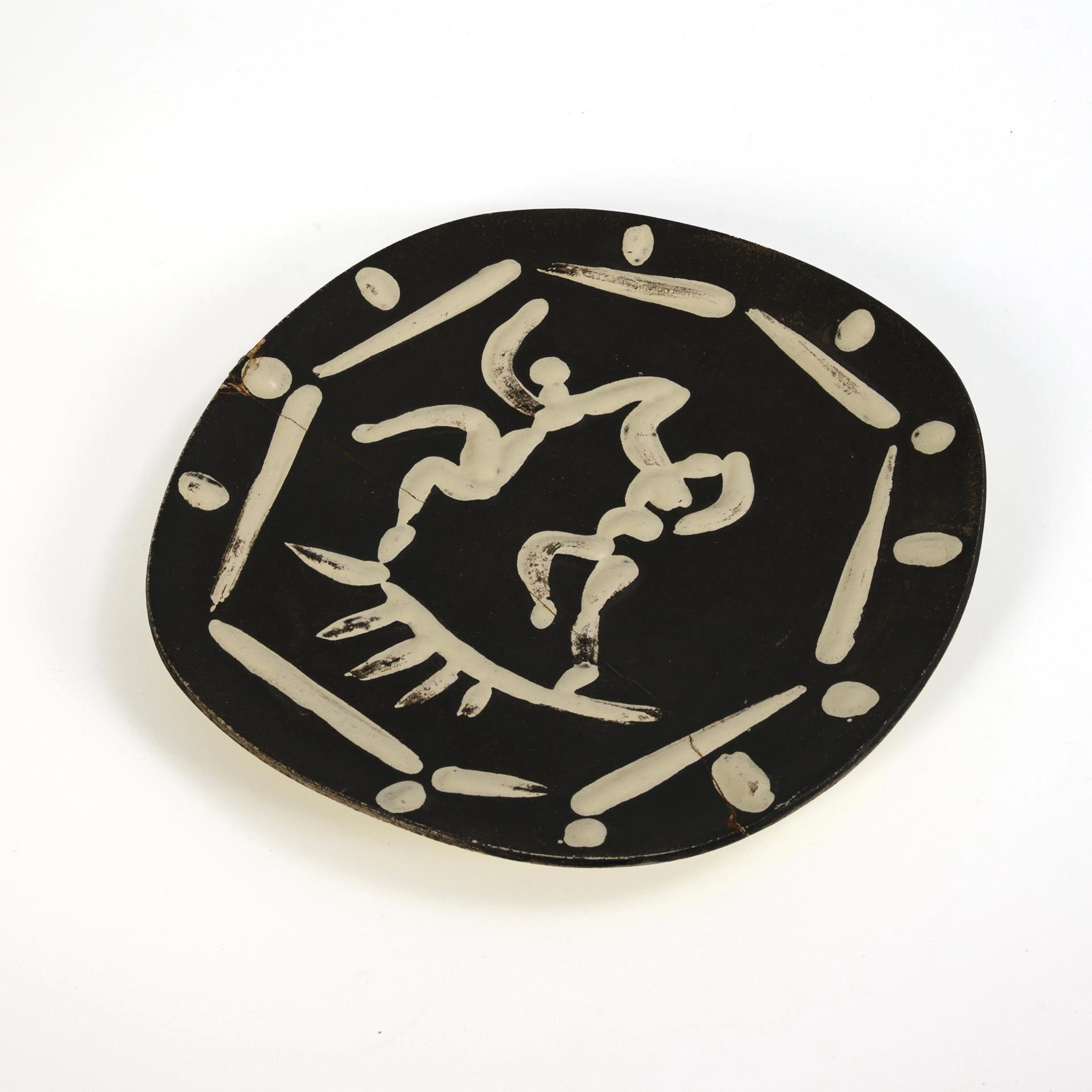 Defective Picasso plate "Deux Danseurs" (Two Dancers). Workshop Madoura