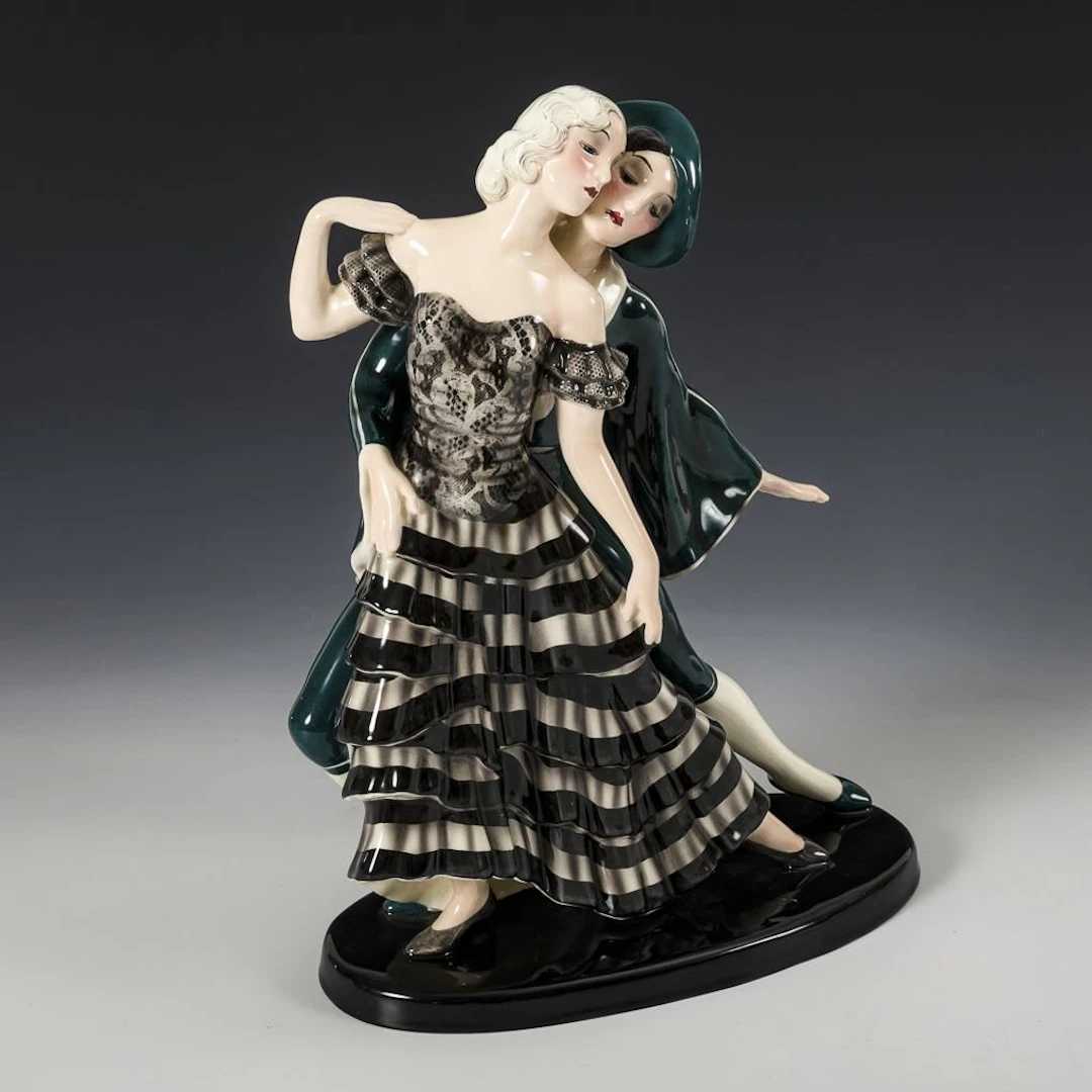 "Dancing Couple" figurine set. Vienna-based manufacturer Friedrich