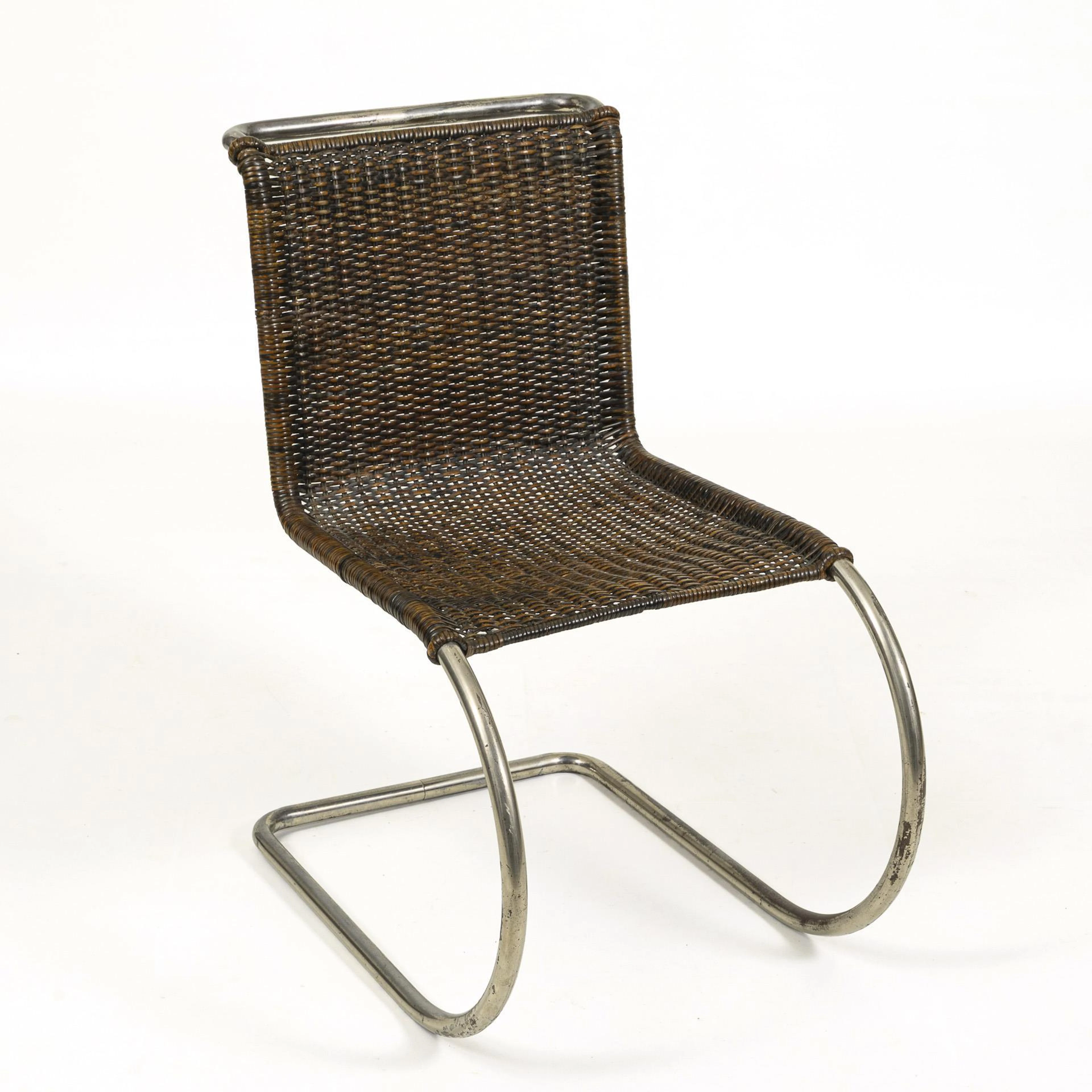 Bauhaus chair "MR 10" based on a design by Ludwig Mies van der Rohe.