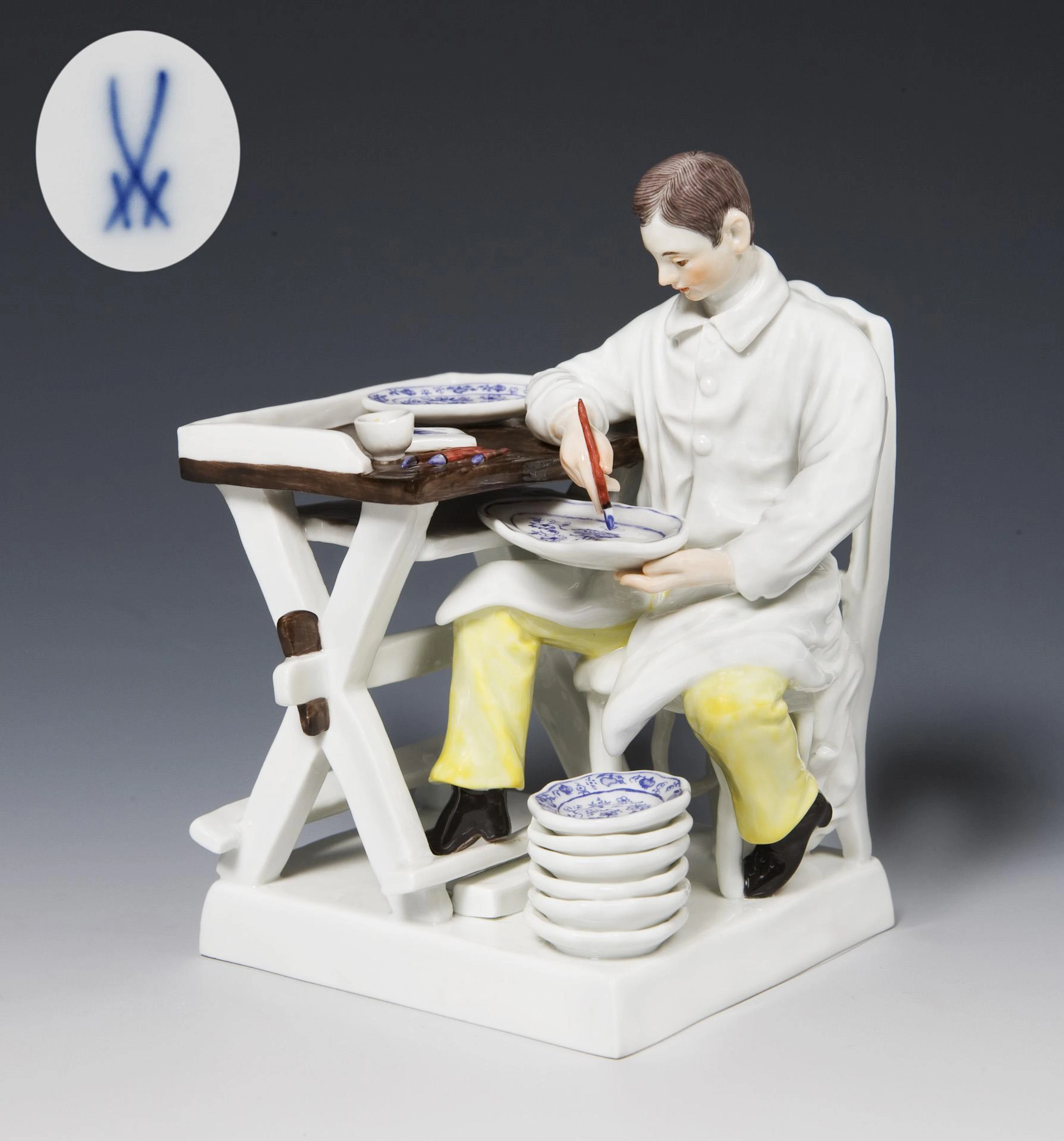 Manufacturist: Underglaze painter. Meissen.