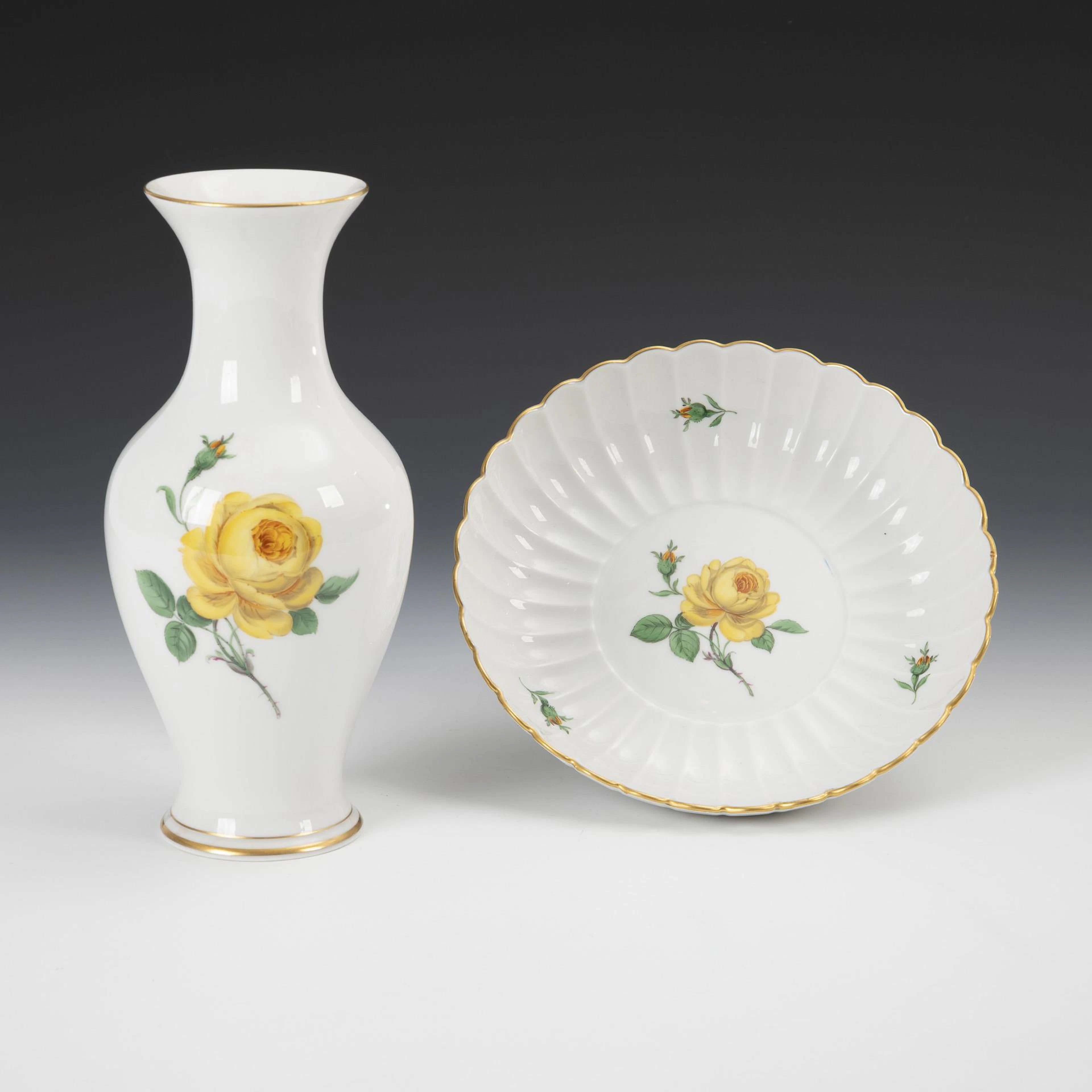 Vase and fan plate "Yellow Rose". Meissen.