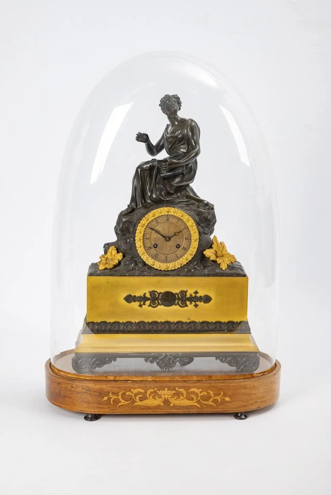 Clock with glass dome: "Urania".