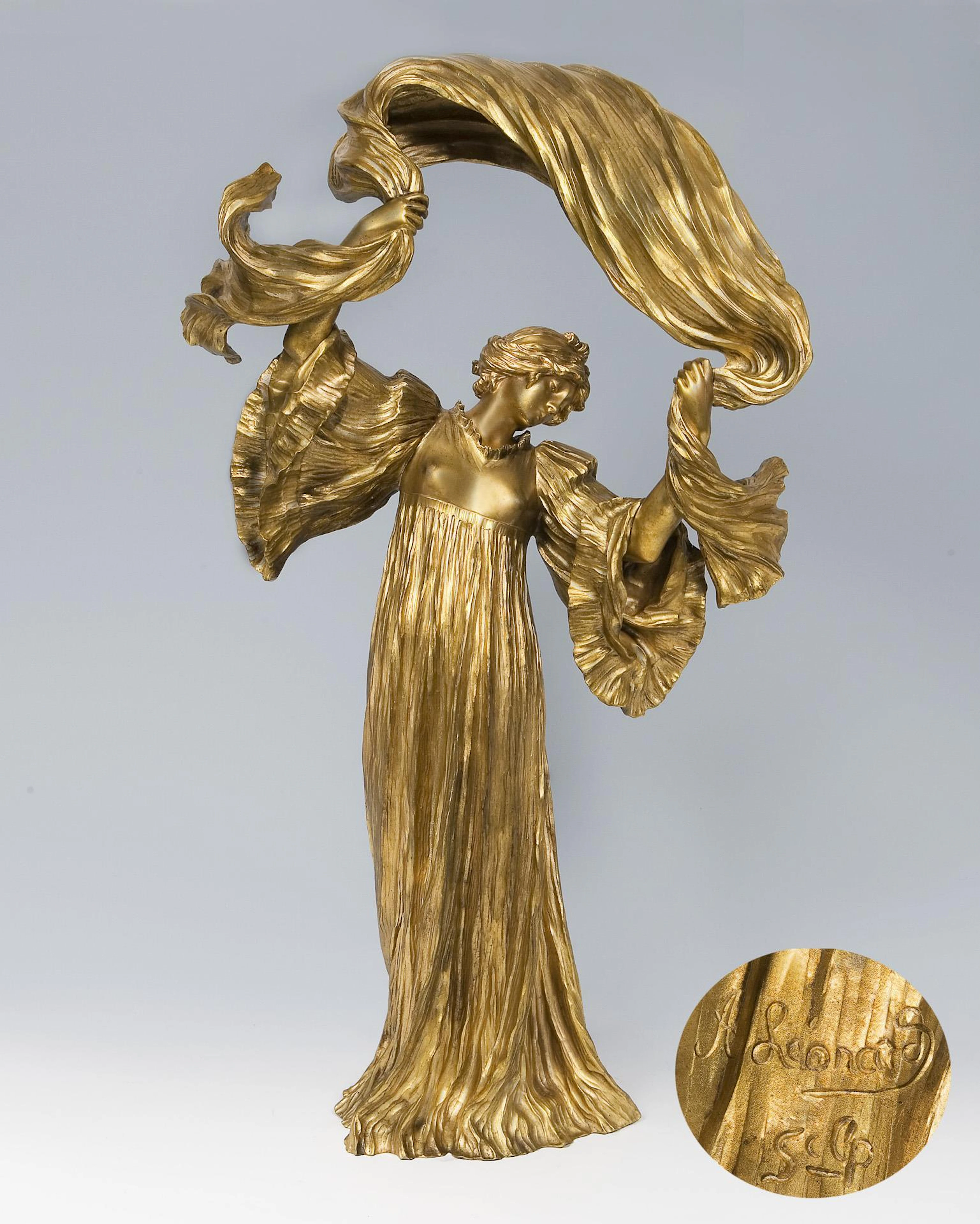 Large table lamp, Agathon Léonard: The game with the scarf.