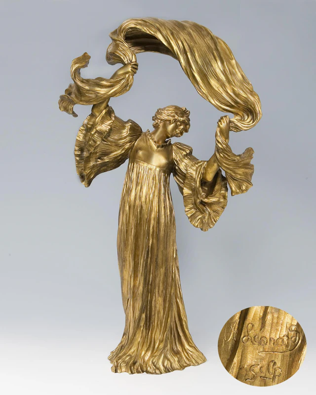 Large table lamp, Agathon Léonard: The game with the scarf.