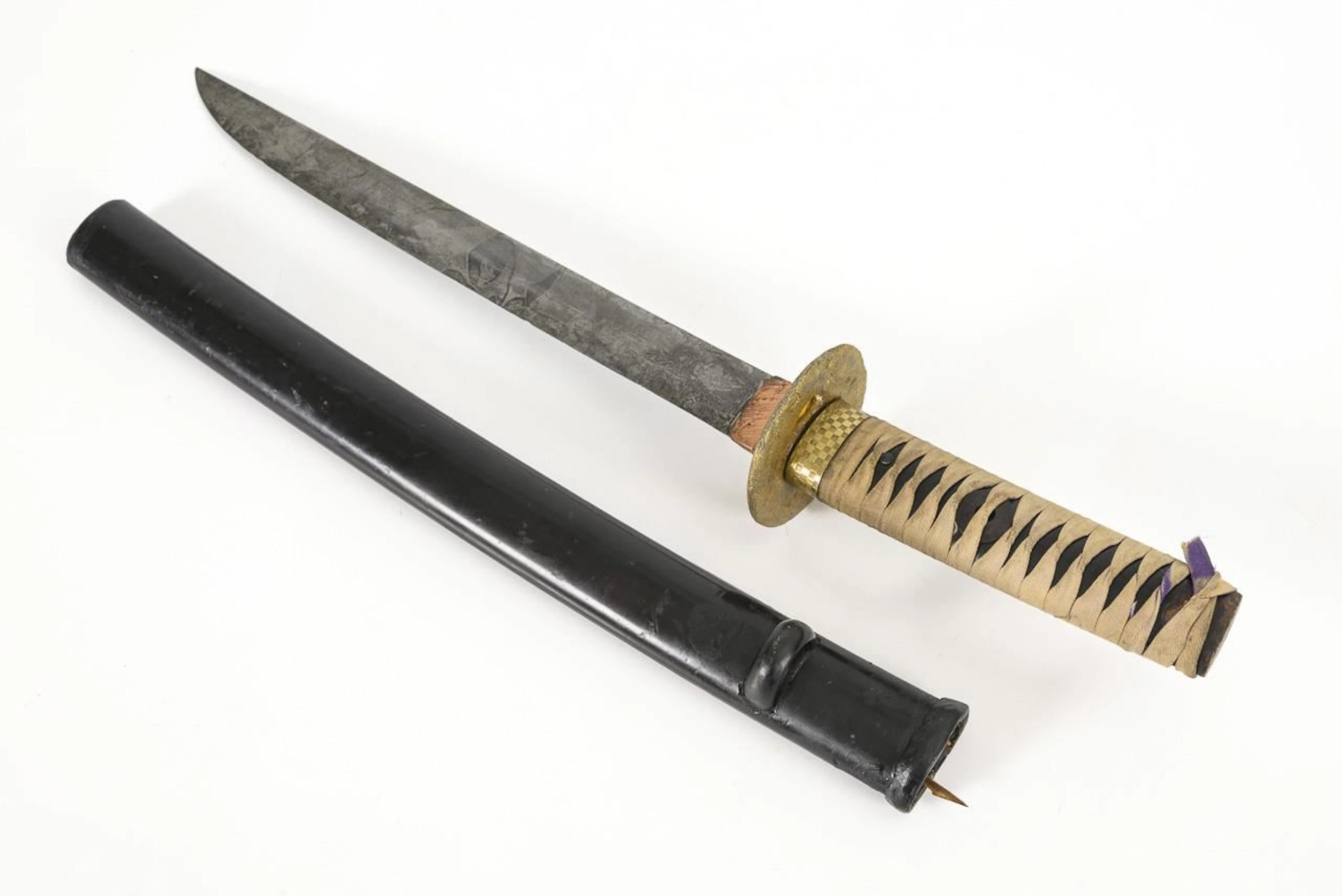 Wakizashi.