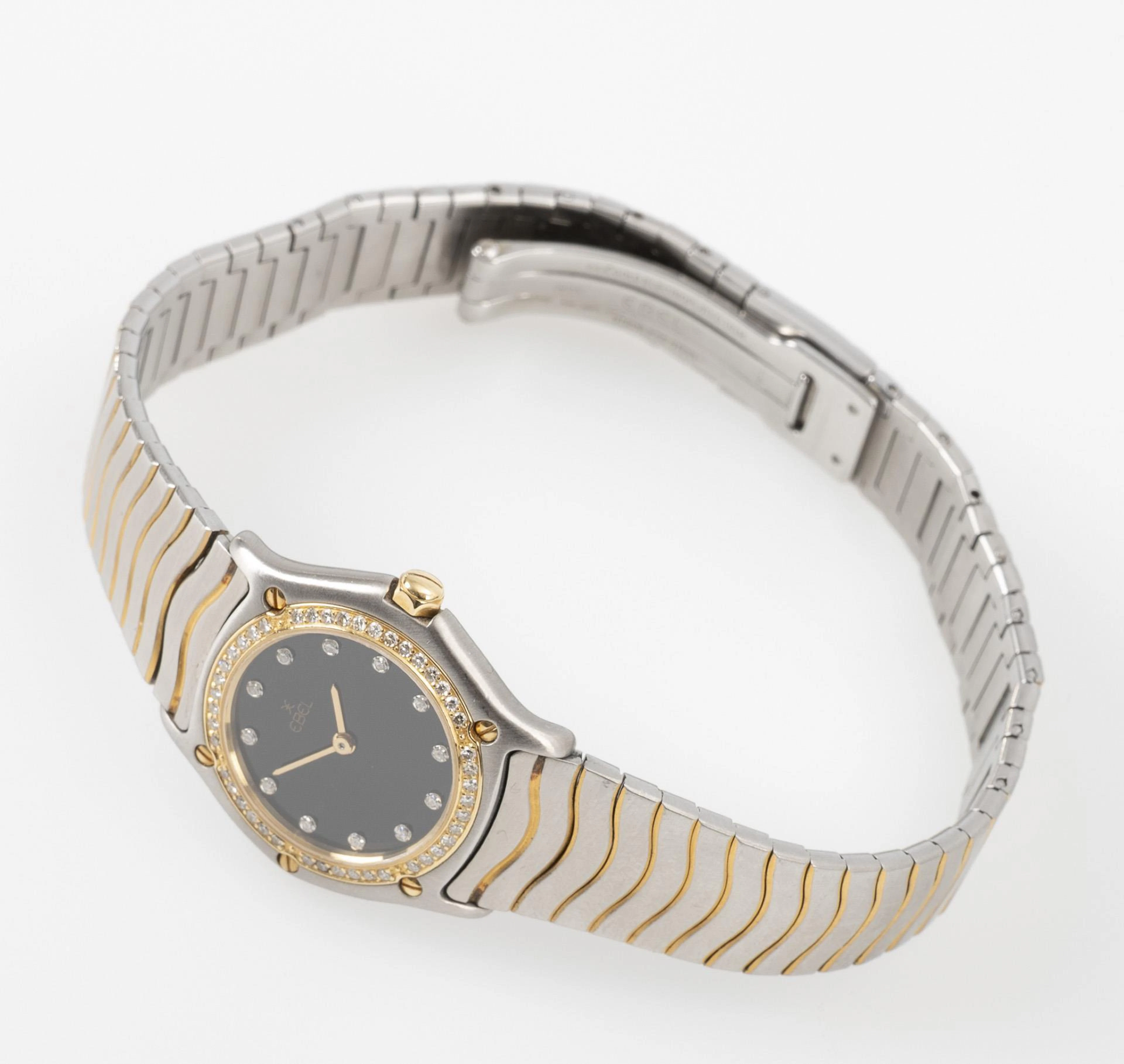 "Classic Wave" ladies' wristwatch. Ebel.