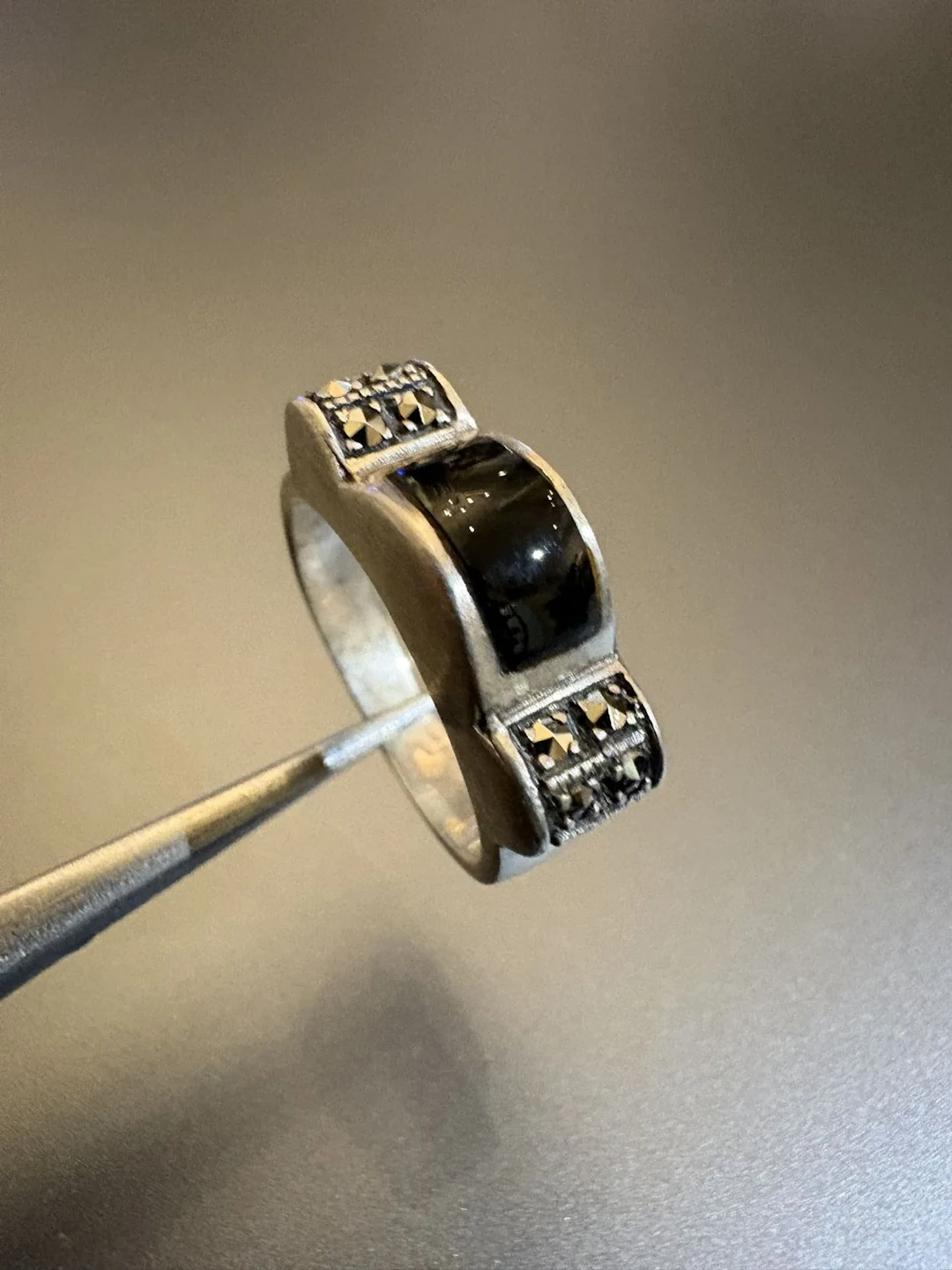Bague style Art Déco en argent min 800°/°°. Taille : 53. Poi - Lot 39