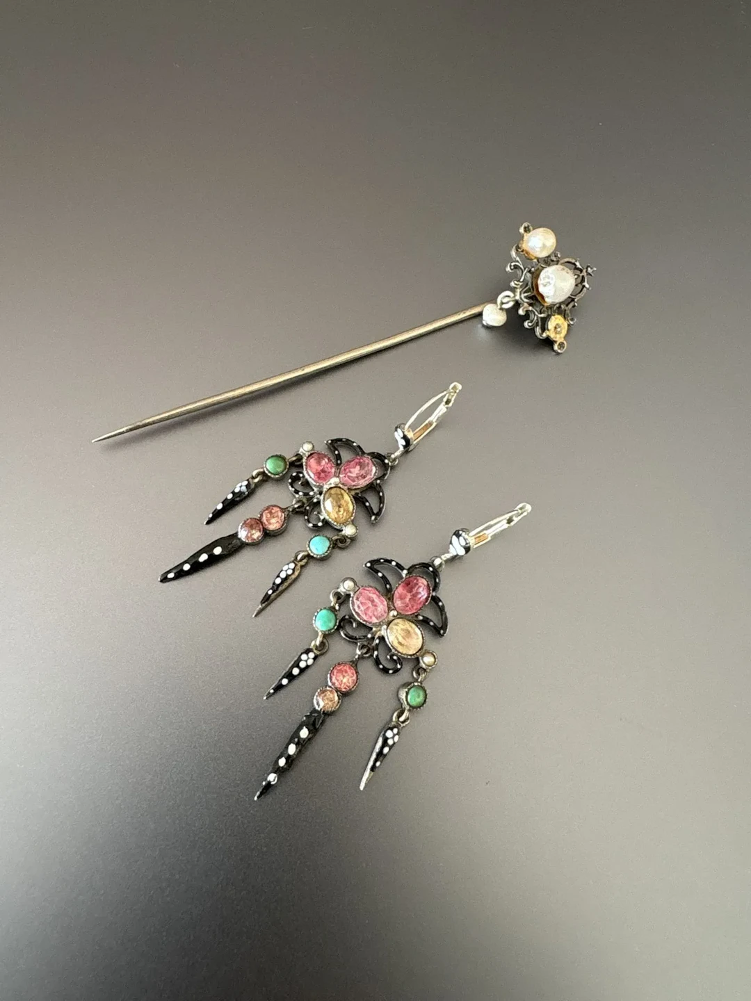 Fin XIXe siècle début XXe siècle. Paire de boucles d’oreille - Lot 152