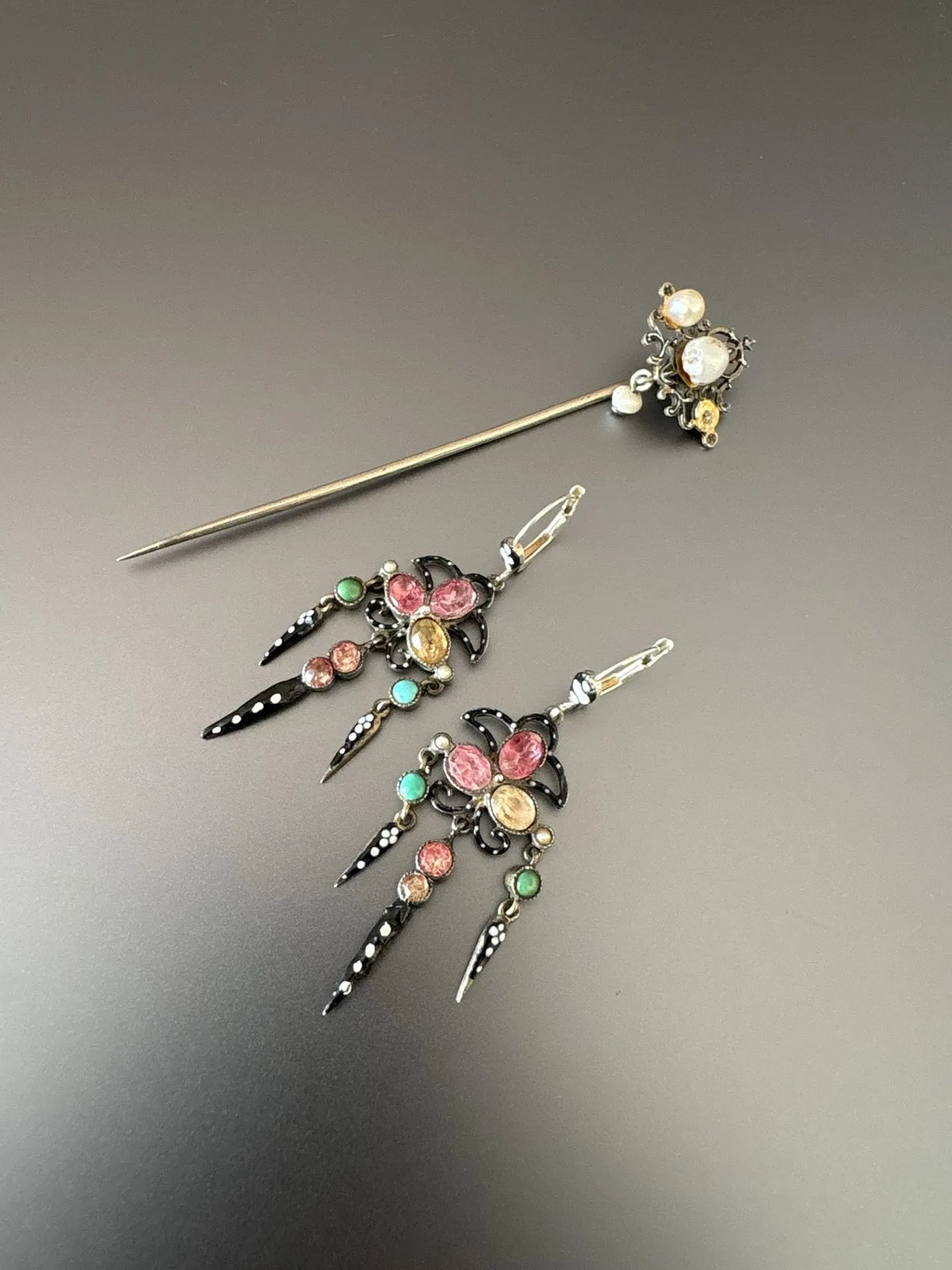 Fin XIXe siècle début XXe siècle. Paire de boucles d’oreille - Lot 152